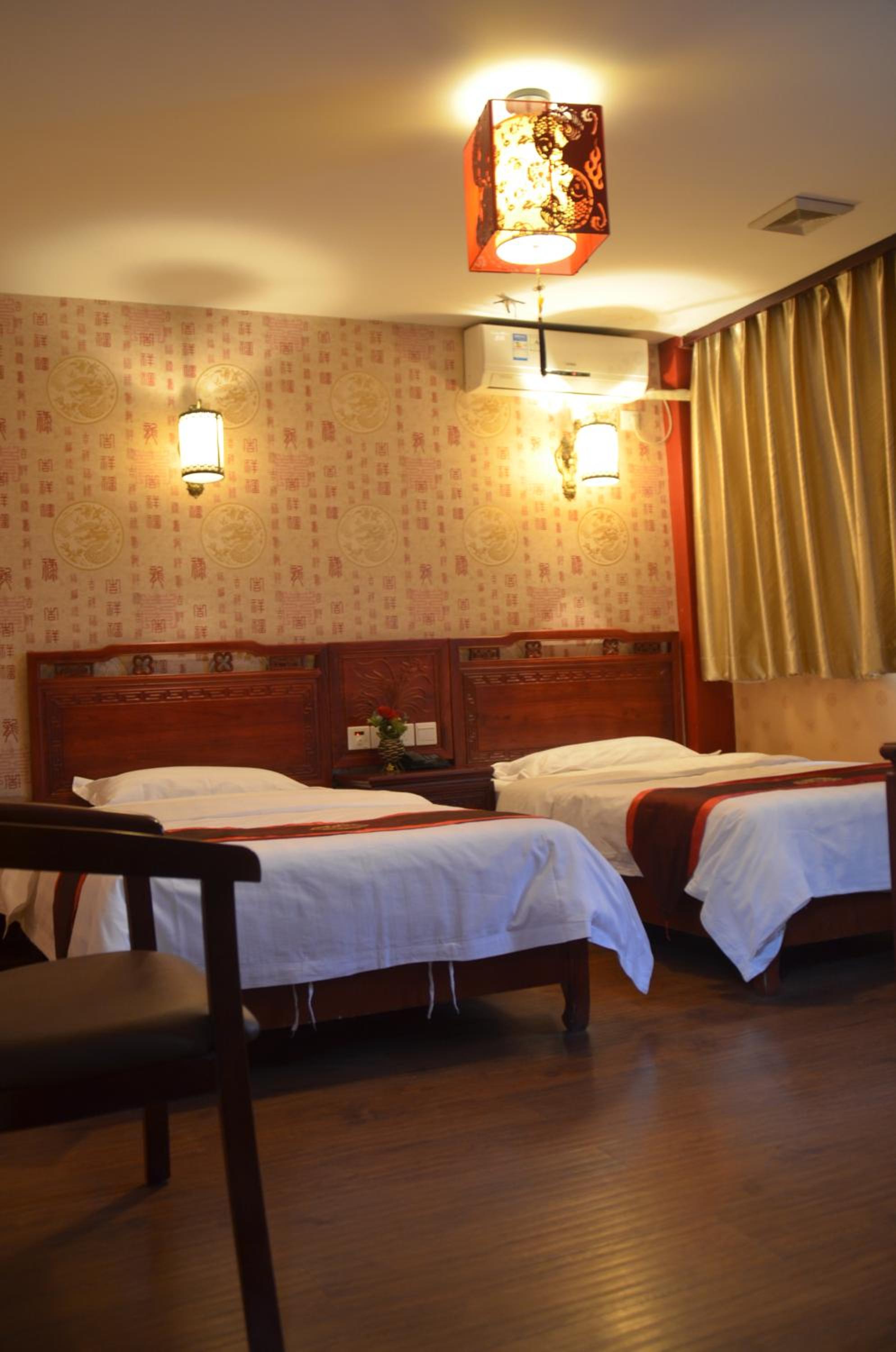 Standard Twin Room photo 3