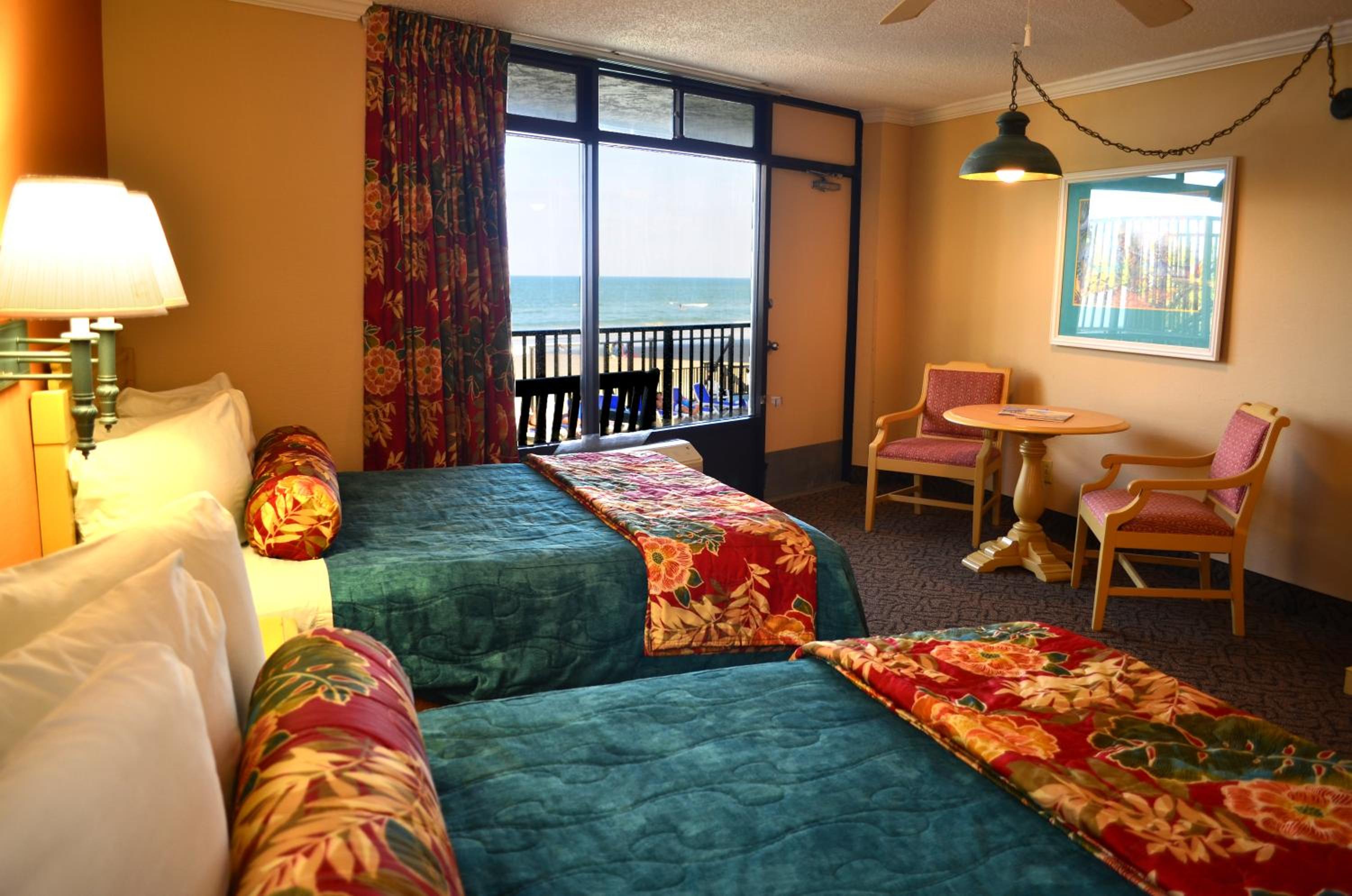 Queen Room Two Queen Beds with Outdoor Pool View - Photo 1