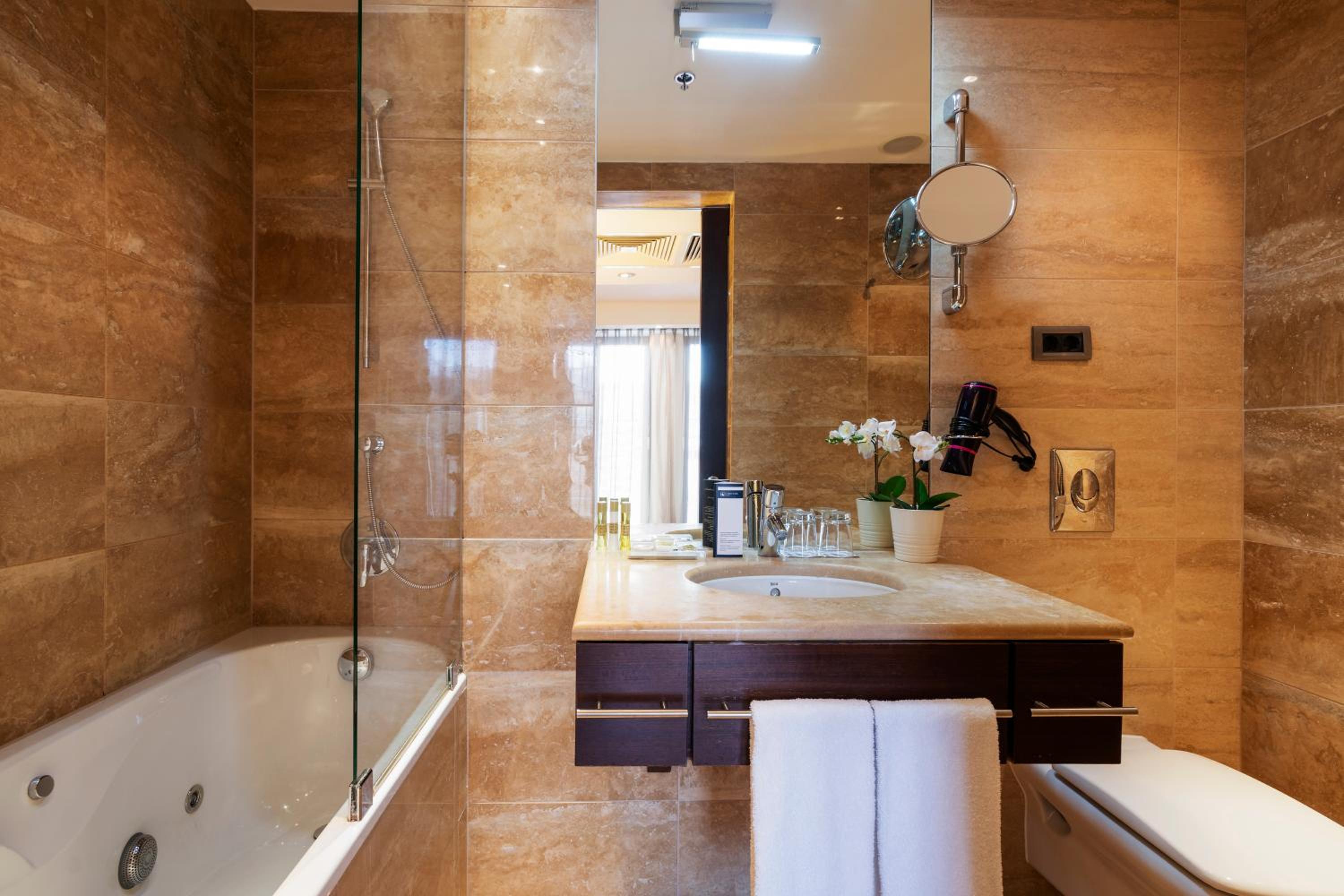 Junior Suite - Photo 3