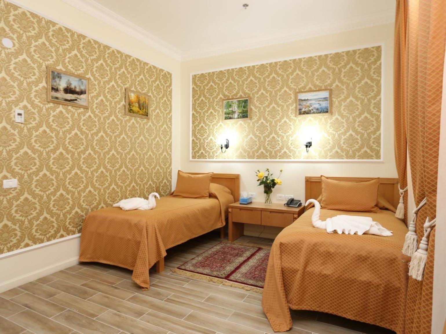 Standard Twin Room photo 3