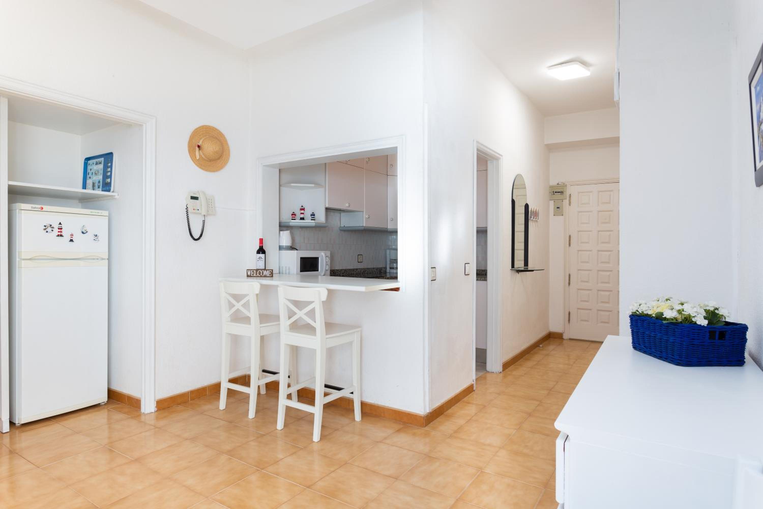 Apartment photo 3