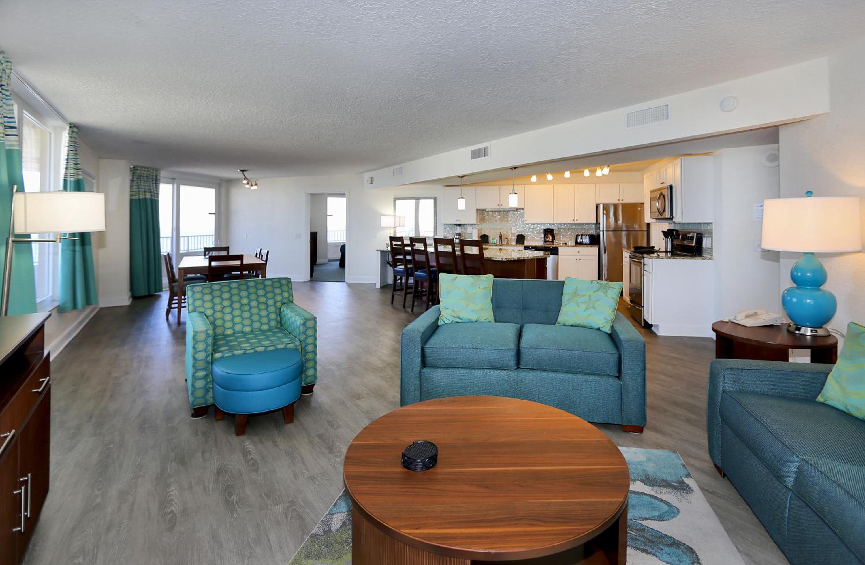 Two-Bedroom Suite photo 2