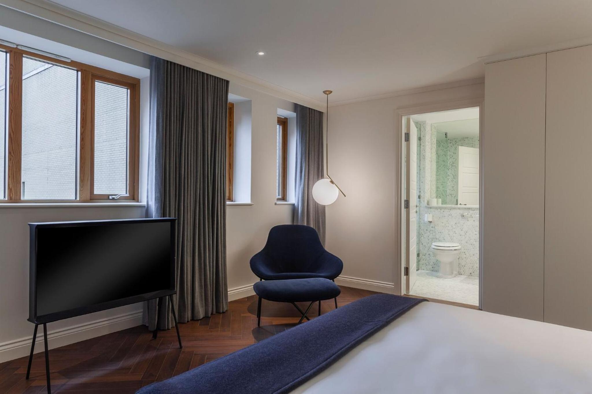 The House Junior Suite - Photo 1