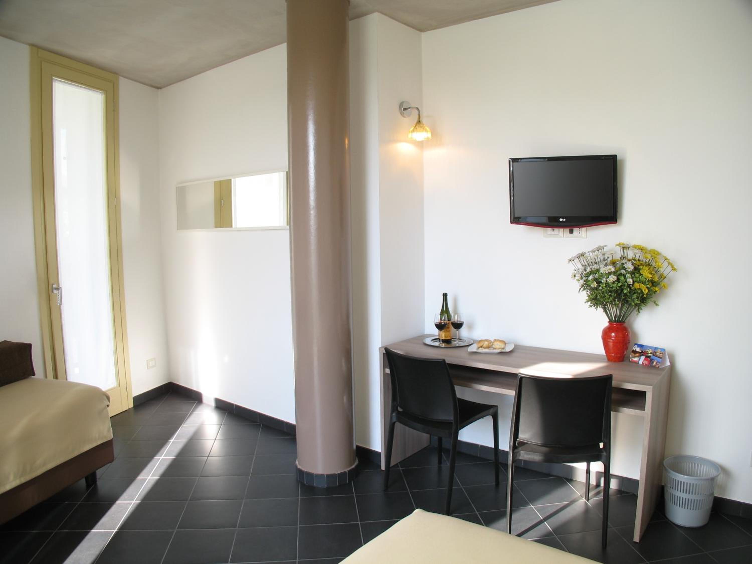 Junior Suite - Photo 2
