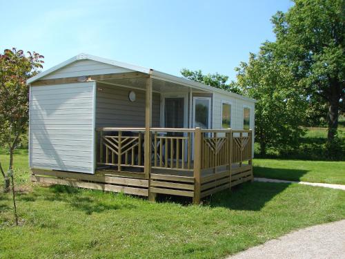 Mobile Home (4 Adults)