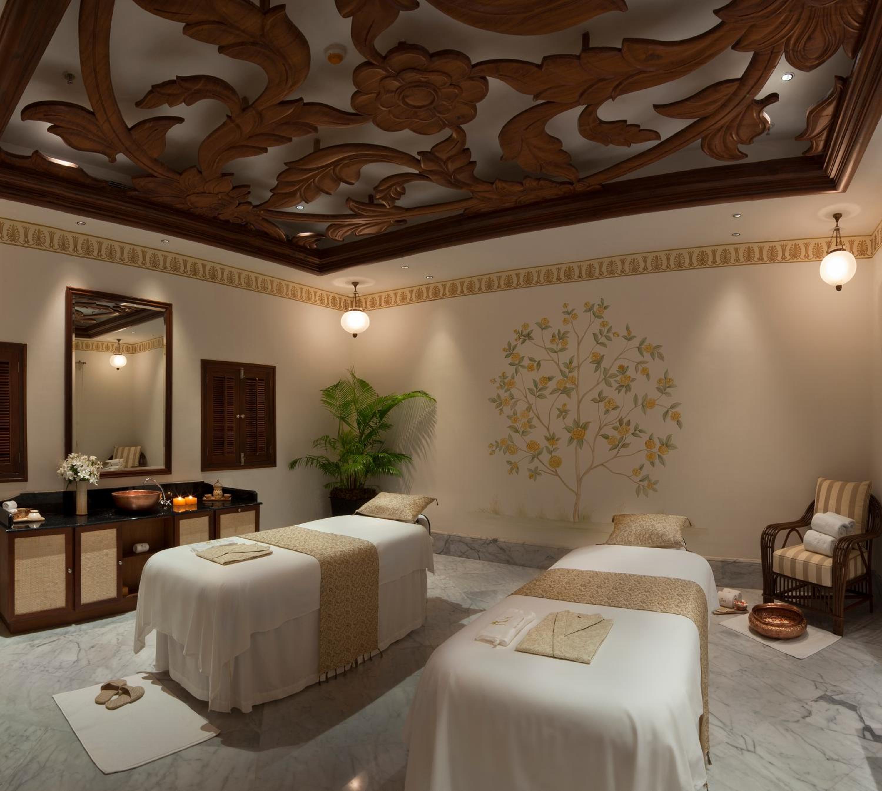 Palace Twin Room with Garden View - Photo 4