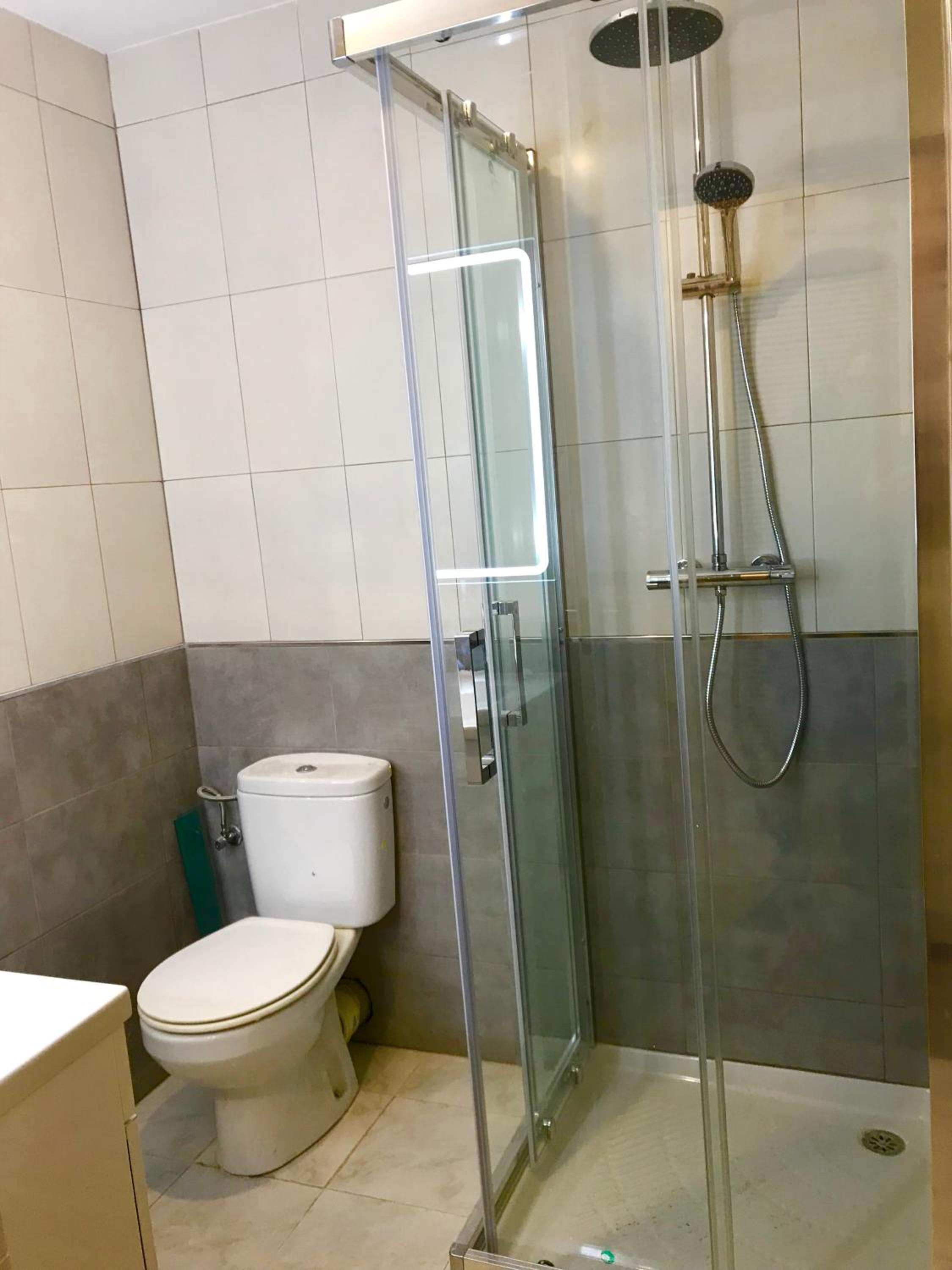 Apartment - Photo 36