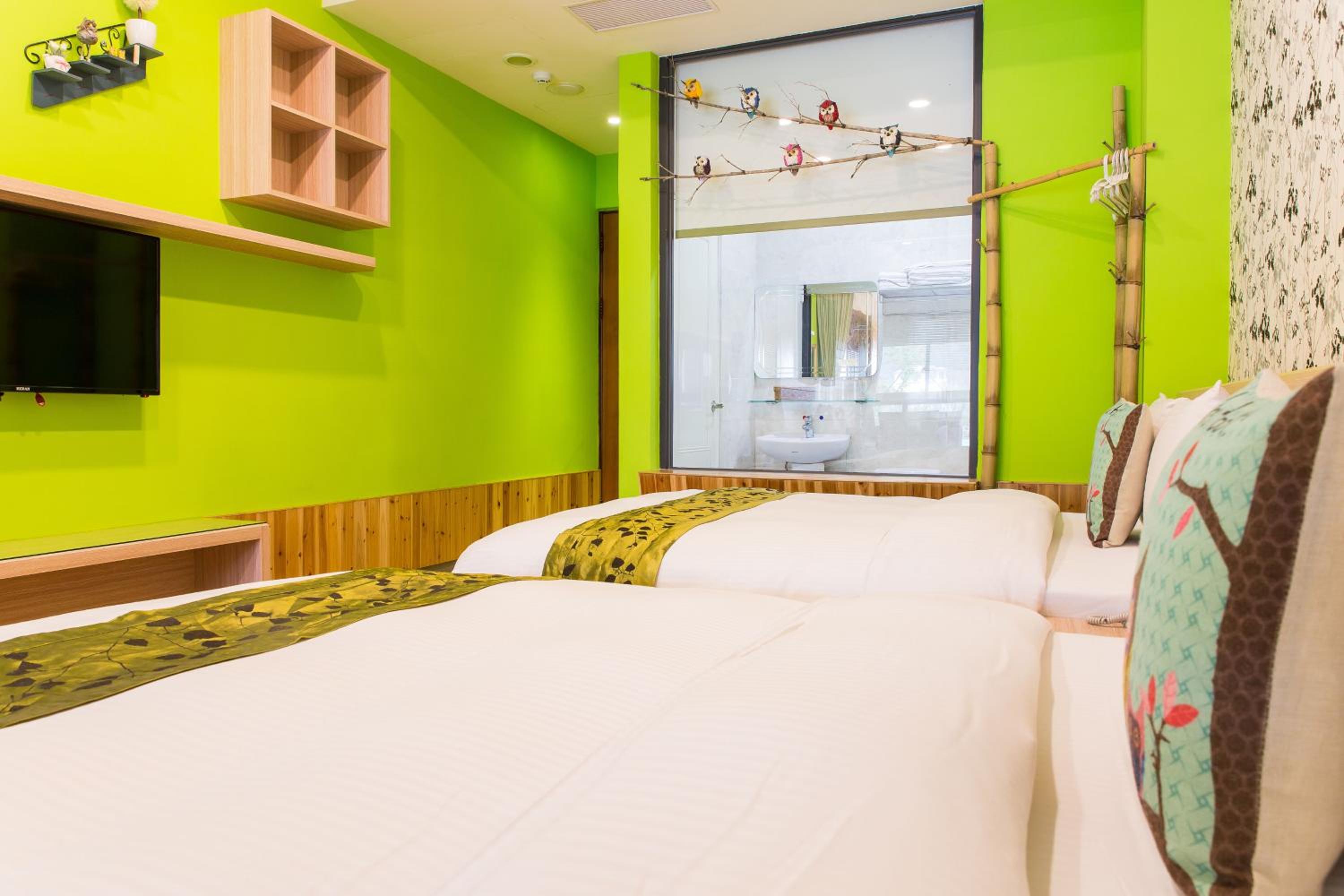 Classic Quadruple Room photo 2