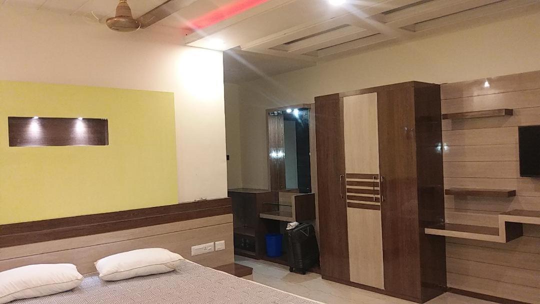 Deluxe Double Room With Balcony And Sea View photo 1