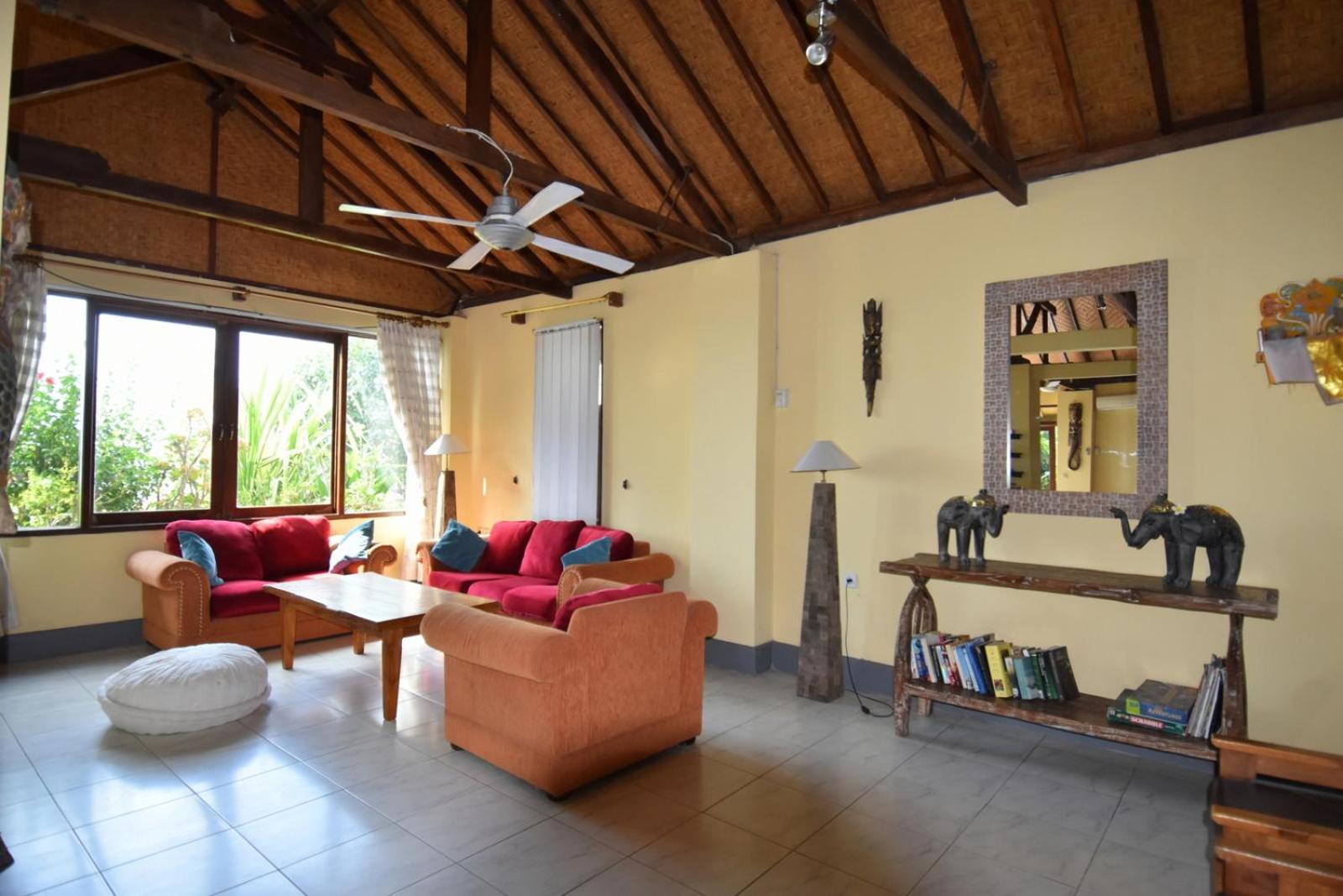 Villa photo 1