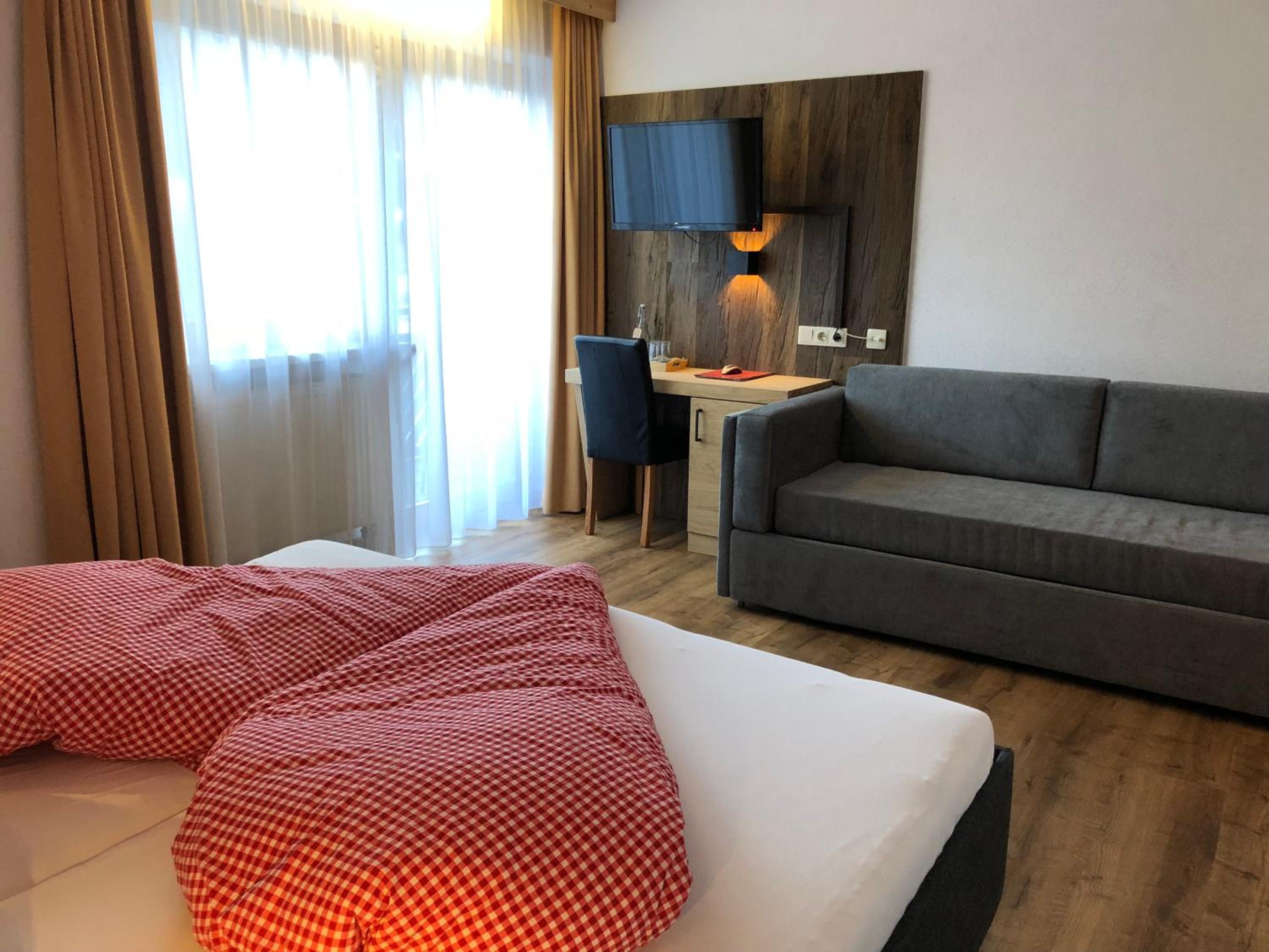 Double Room - Photo 14