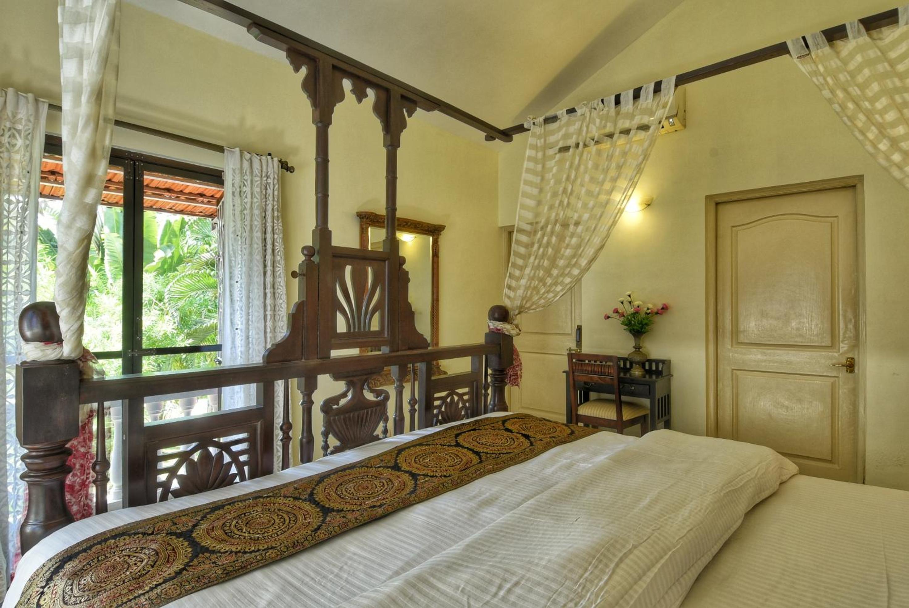 Three-Bedroom Villa photo 1