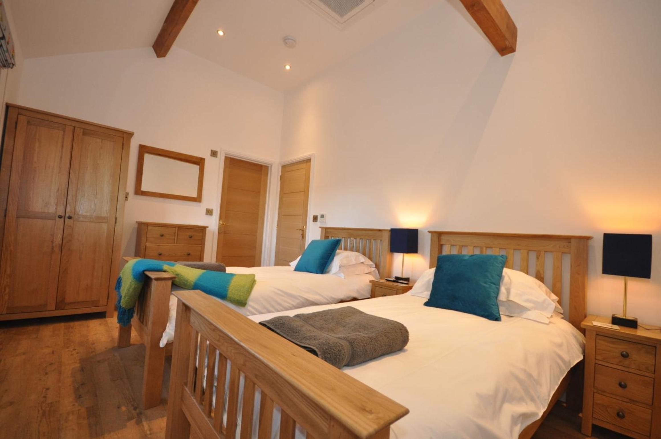 Three-Bedroom House photo 1