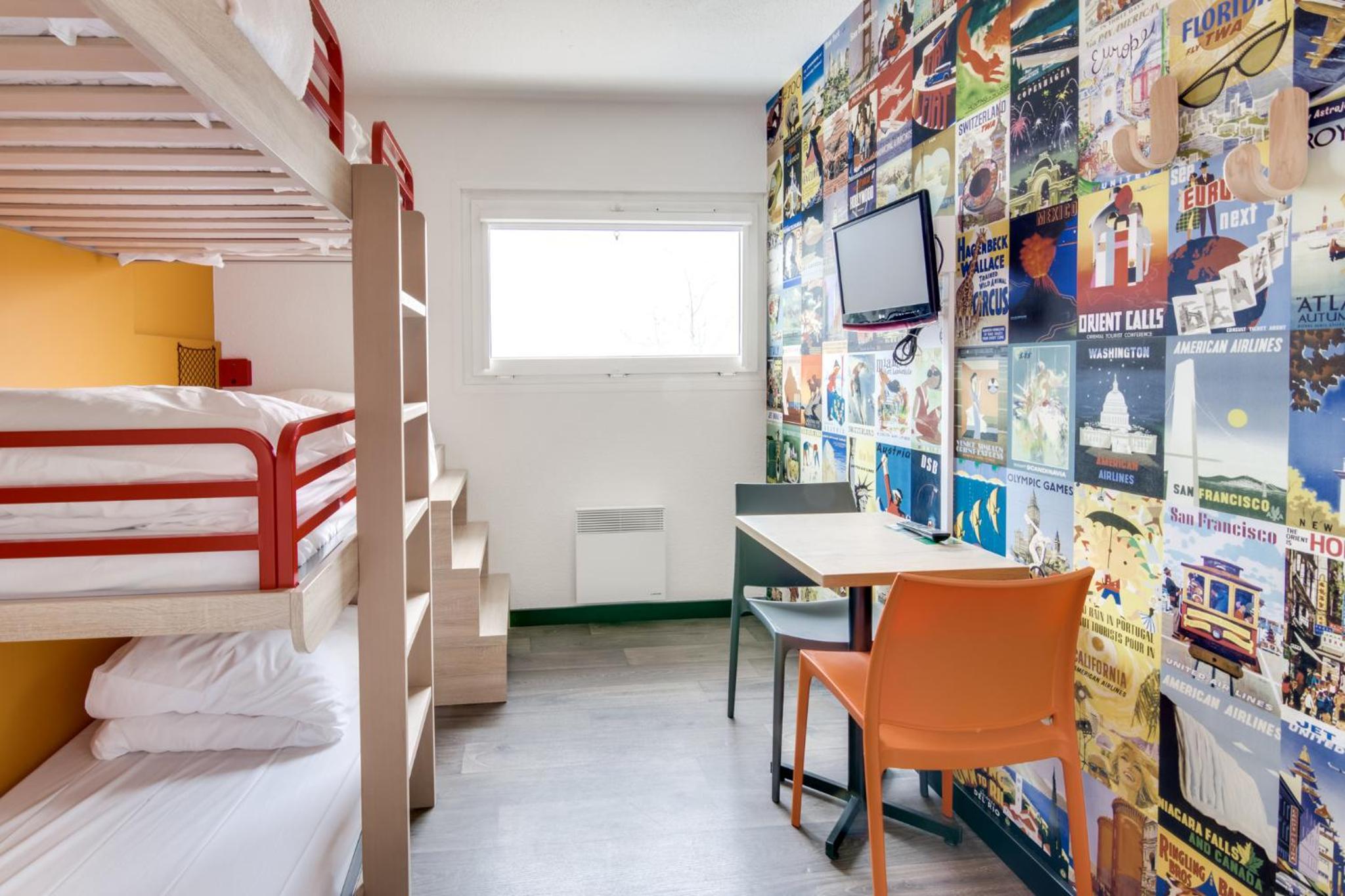 Cabrio Triple Room with Bathroom - Photo 4