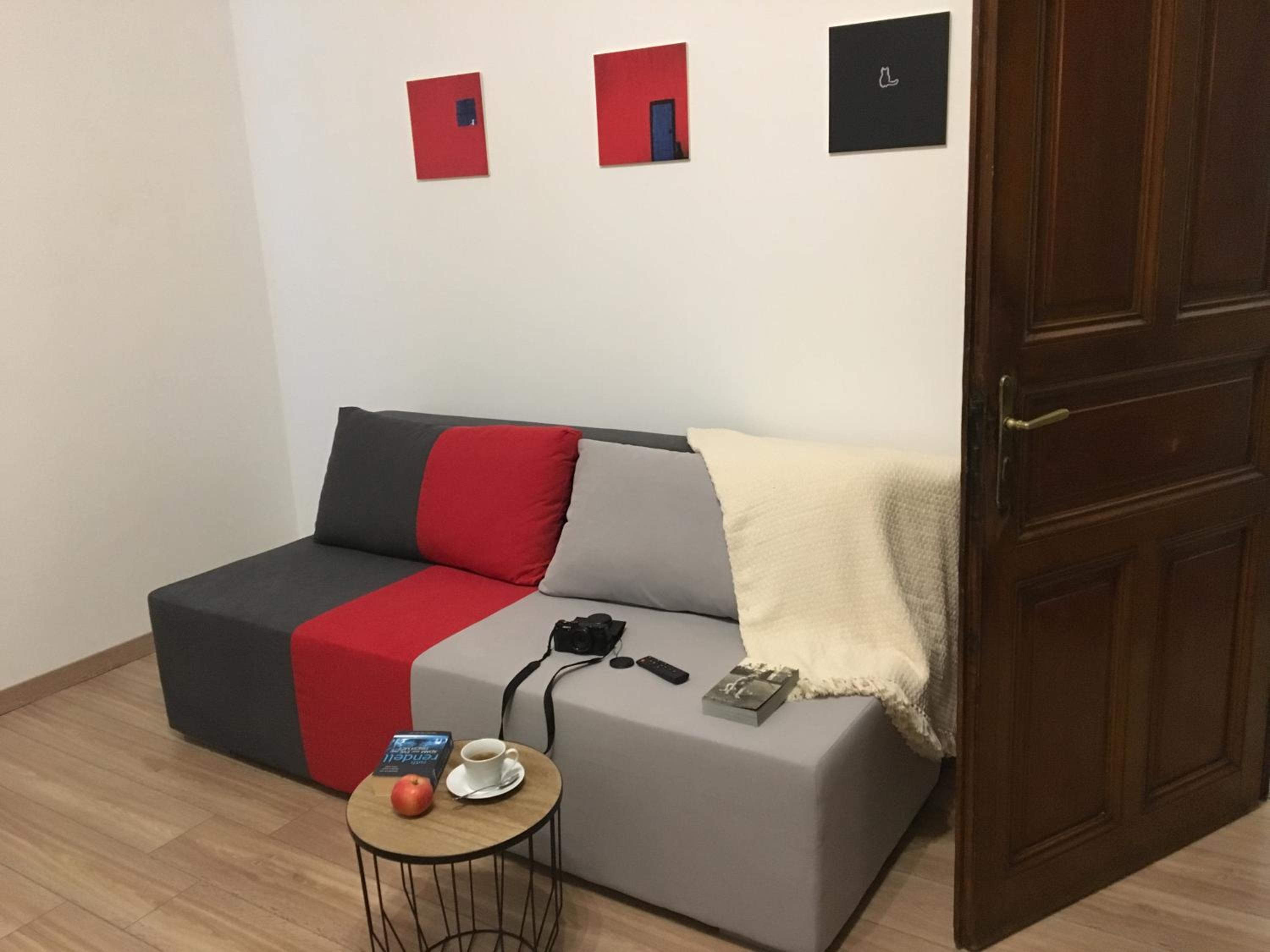 Apartment - Photo 4