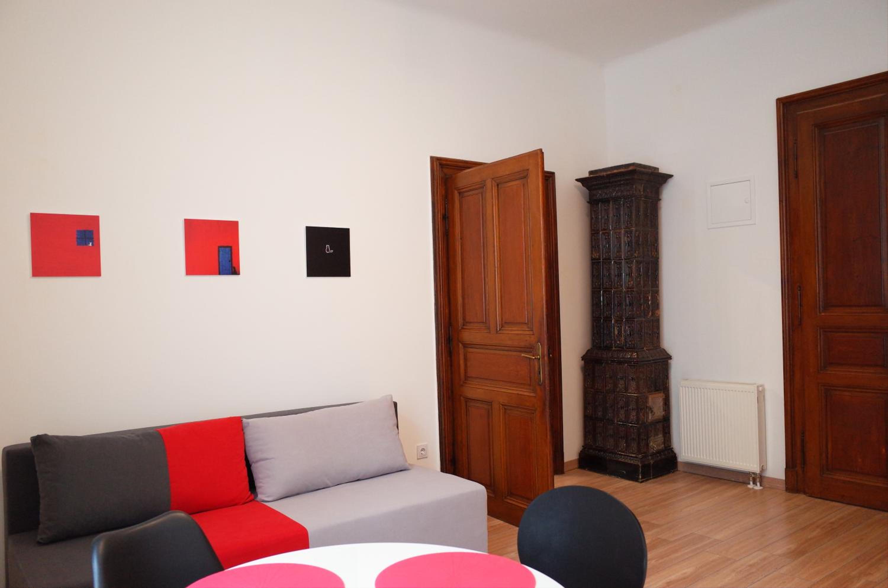 Apartment - Photo 3