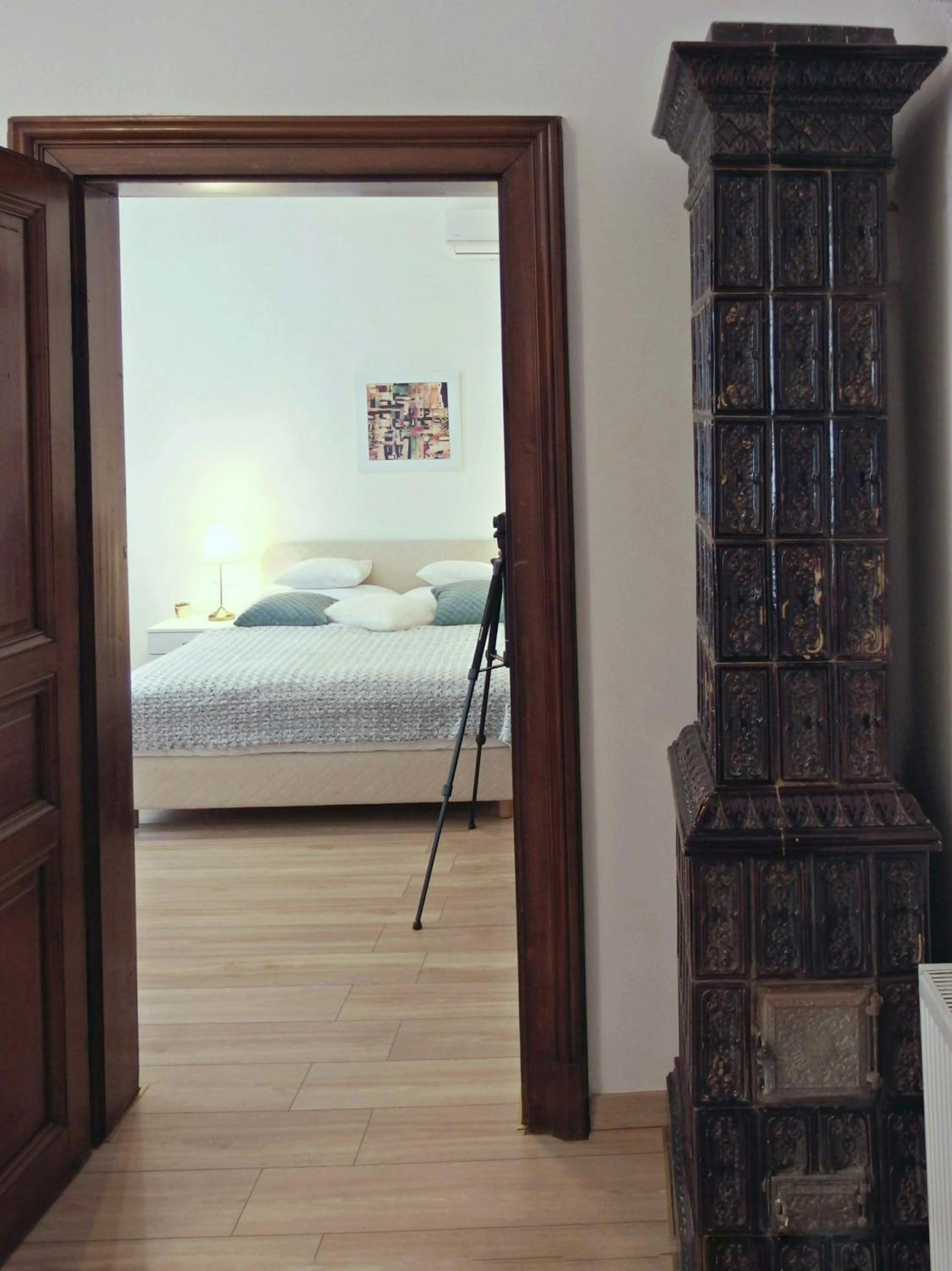 Apartment - Photo 2