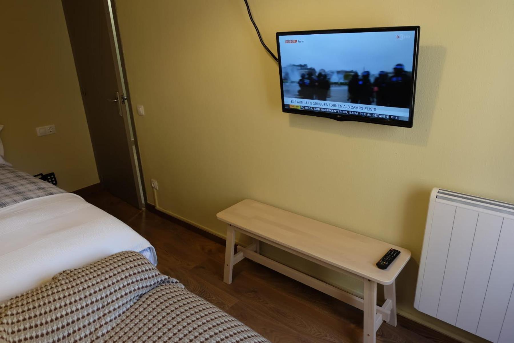 Two-Bedroom Apartment (Sant Miquel 1) photo 2