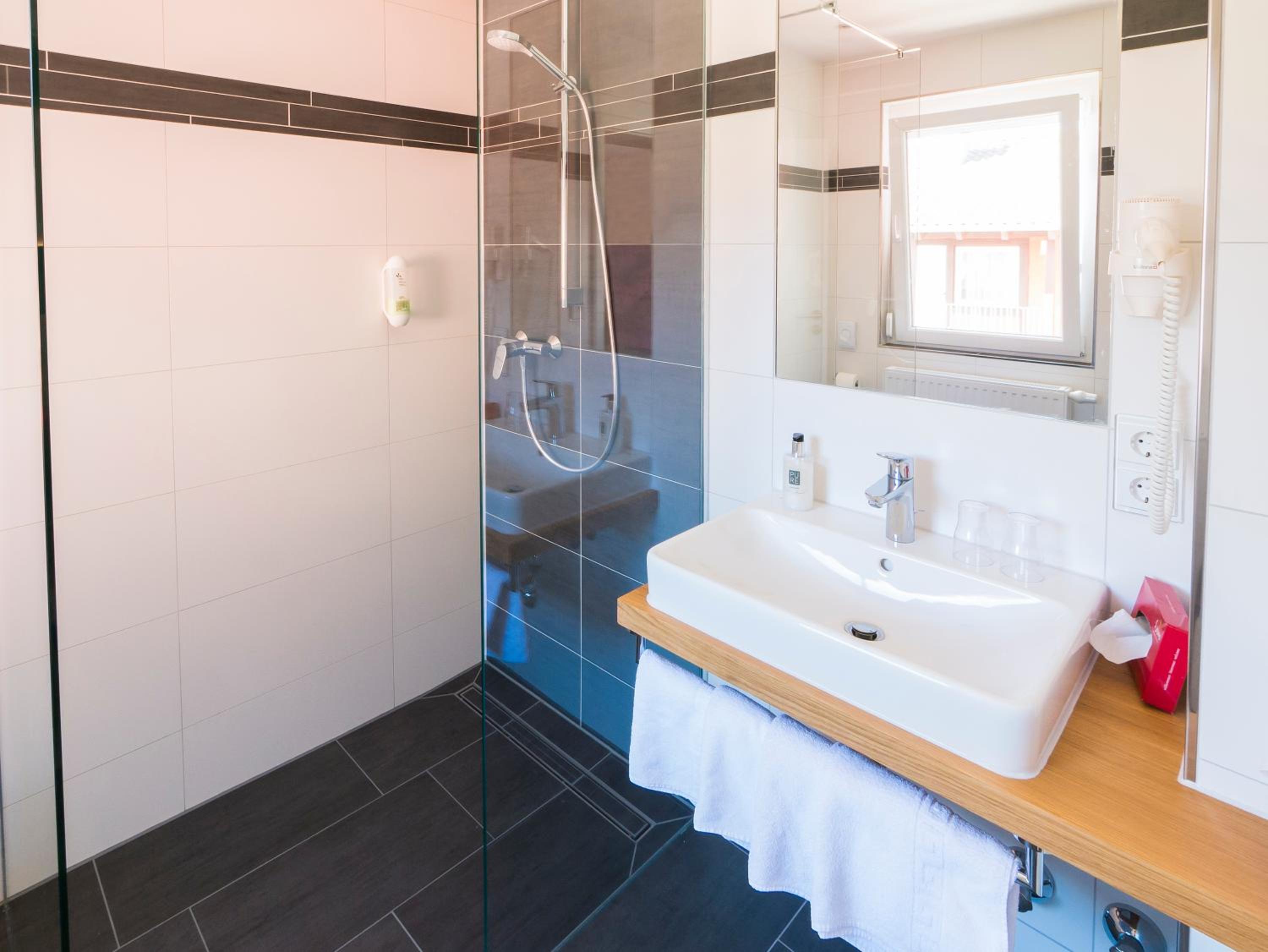 Deluxe Single Room photo 3