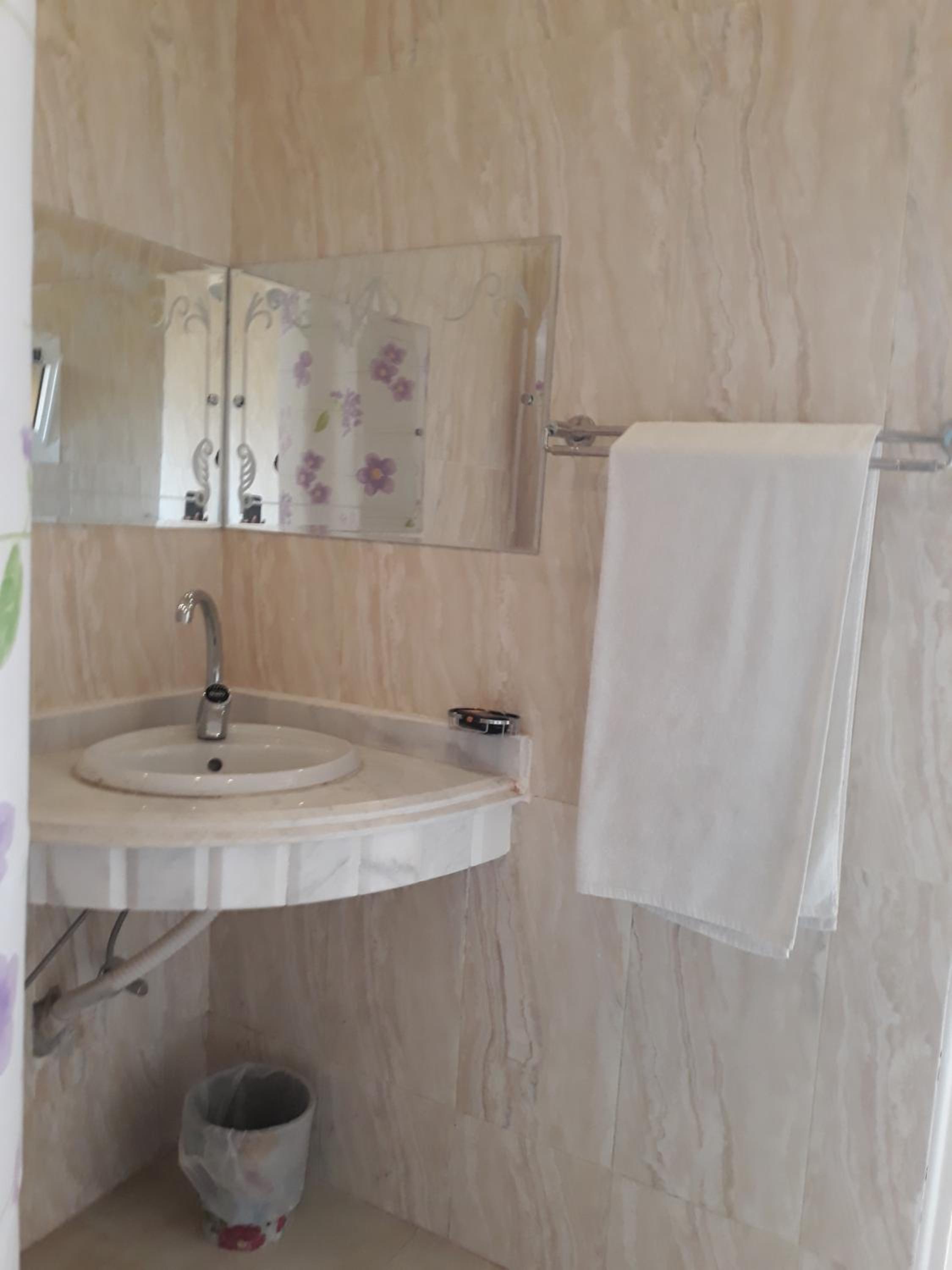 Deluxe Triple Room photo 3