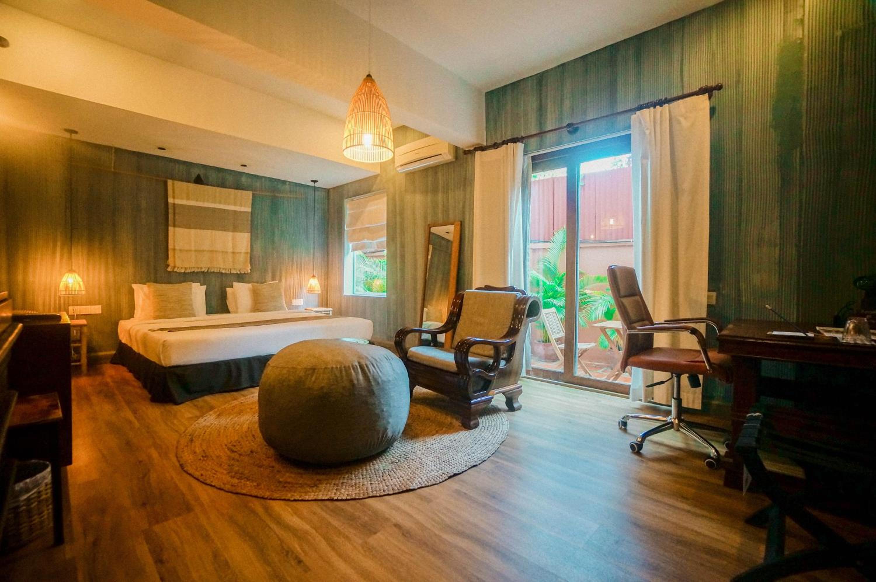 Deluxe Double Room - Photo 1