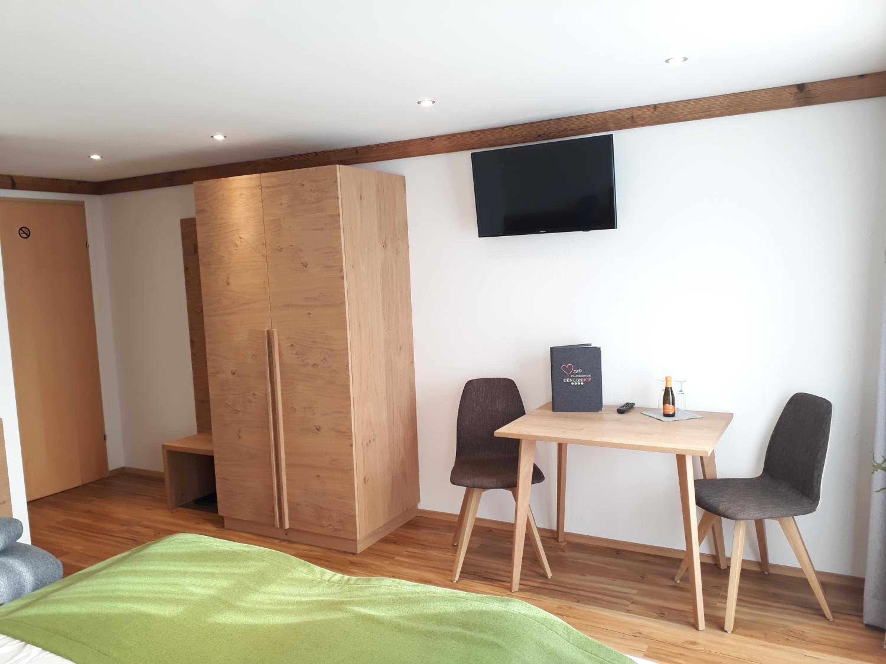 Double Room with Balcony photo 2