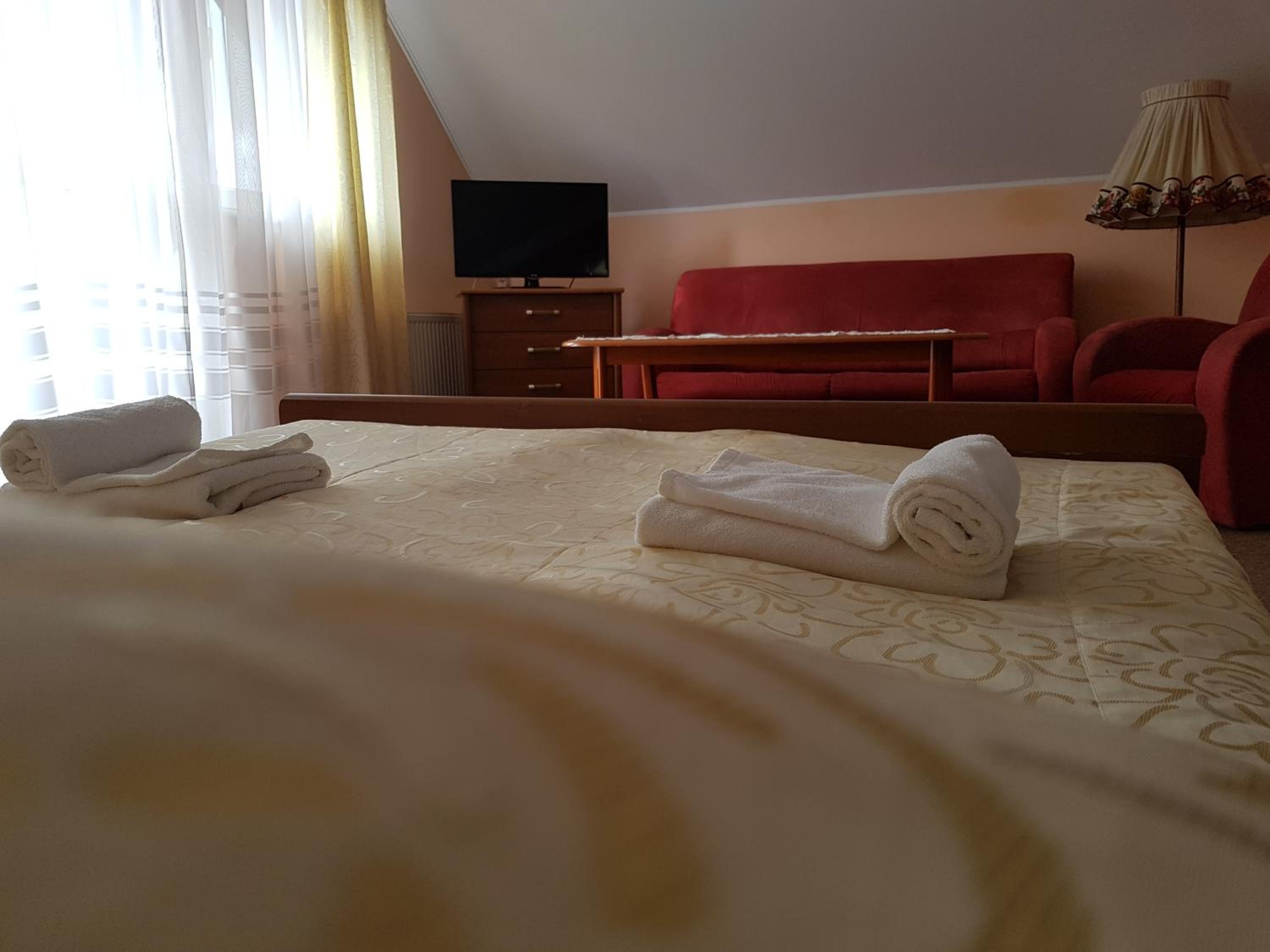 Suite - Photo 2