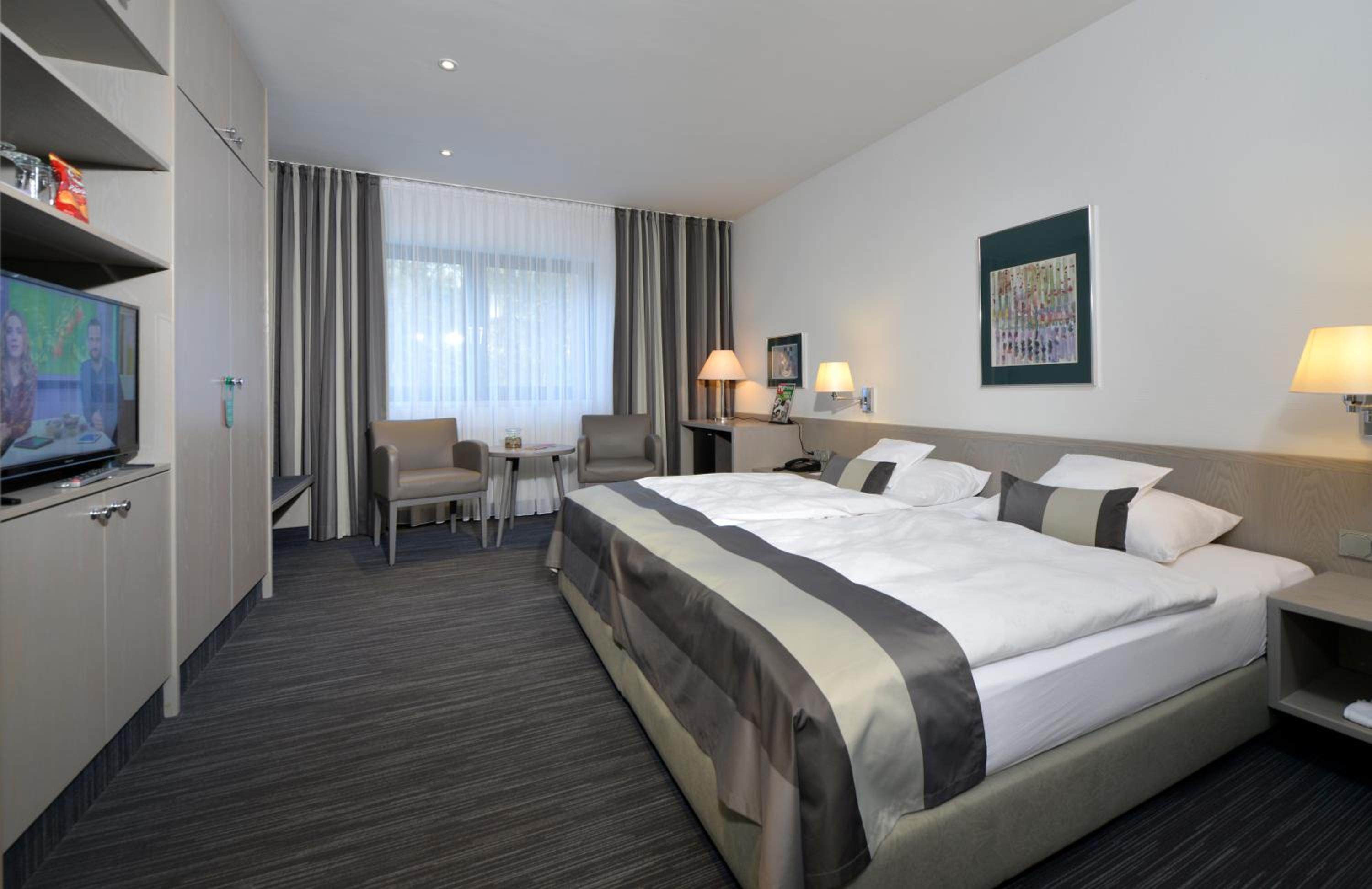 Double or Twin Room - Photo 1