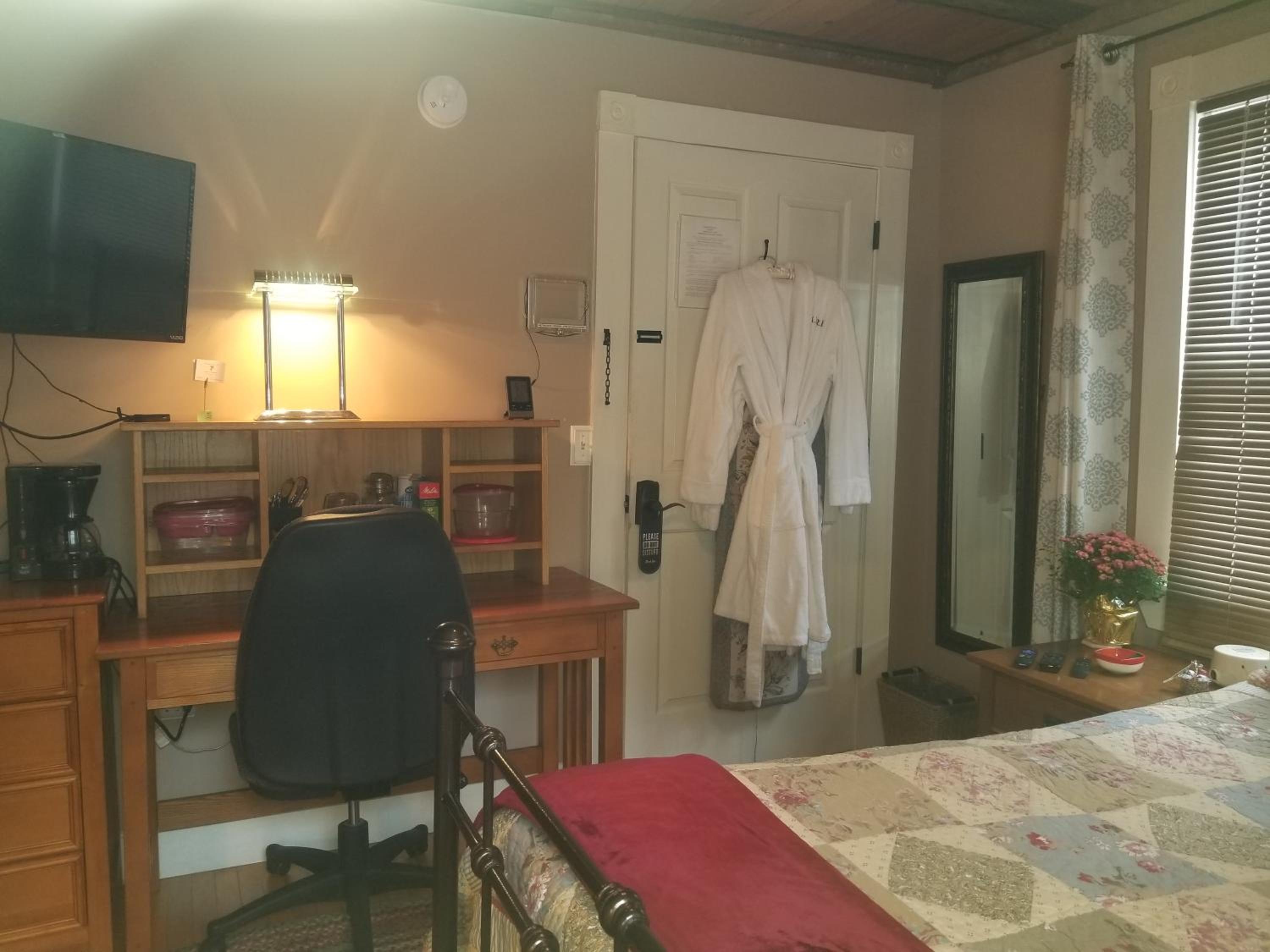 Deluxe Double Room - Photo 5