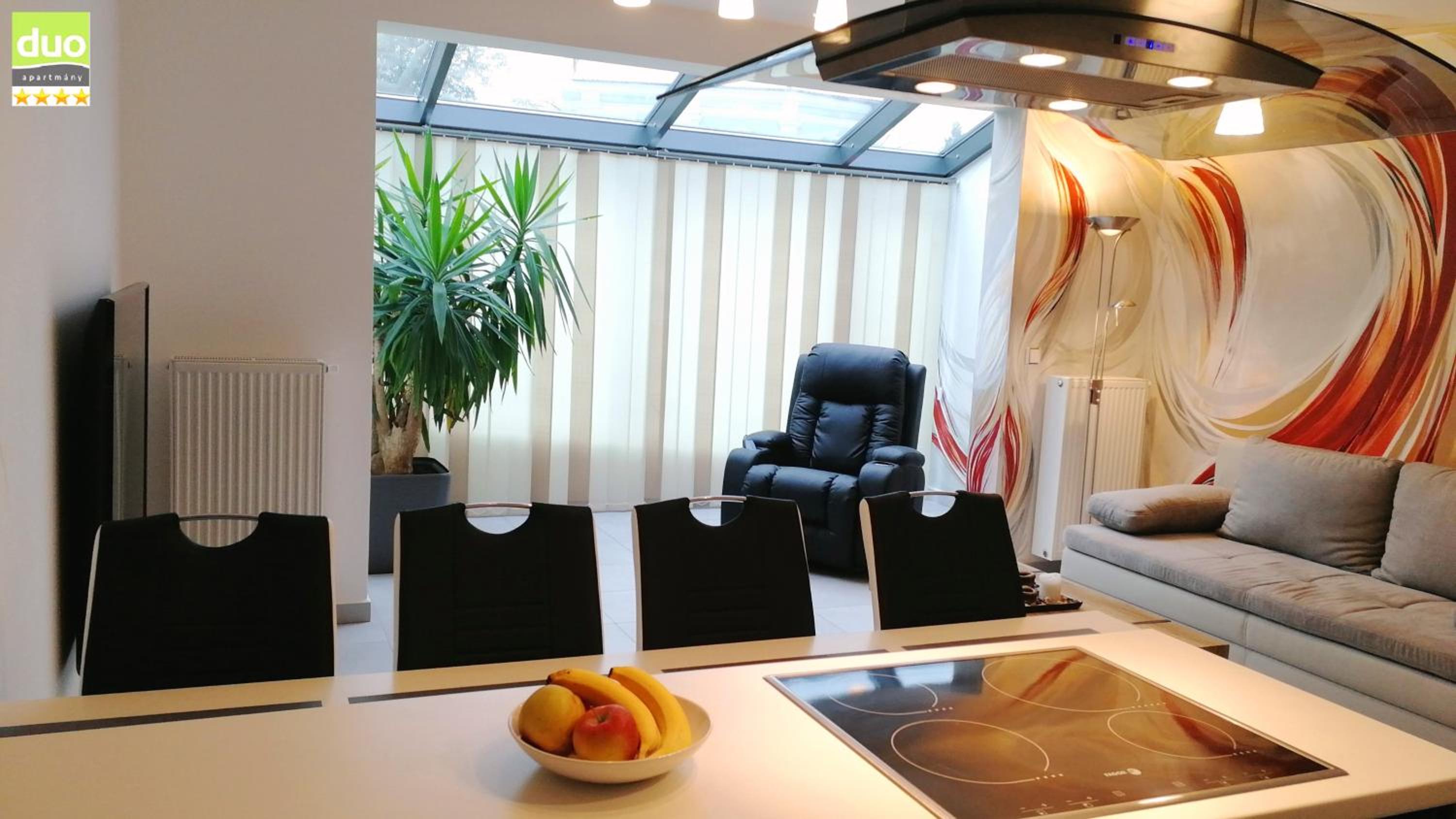 Deluxe Apartment - Photo 1