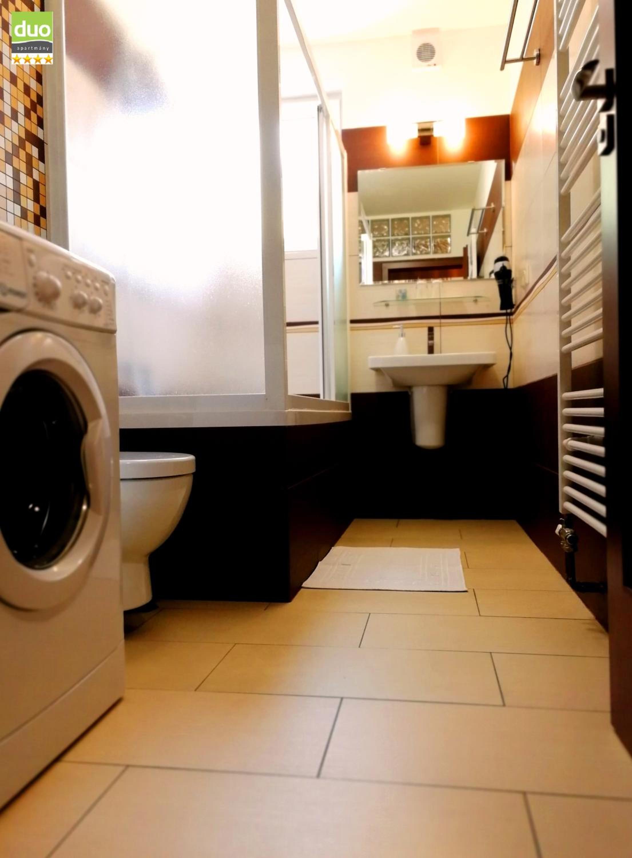 Deluxe Apartment - Photo 11