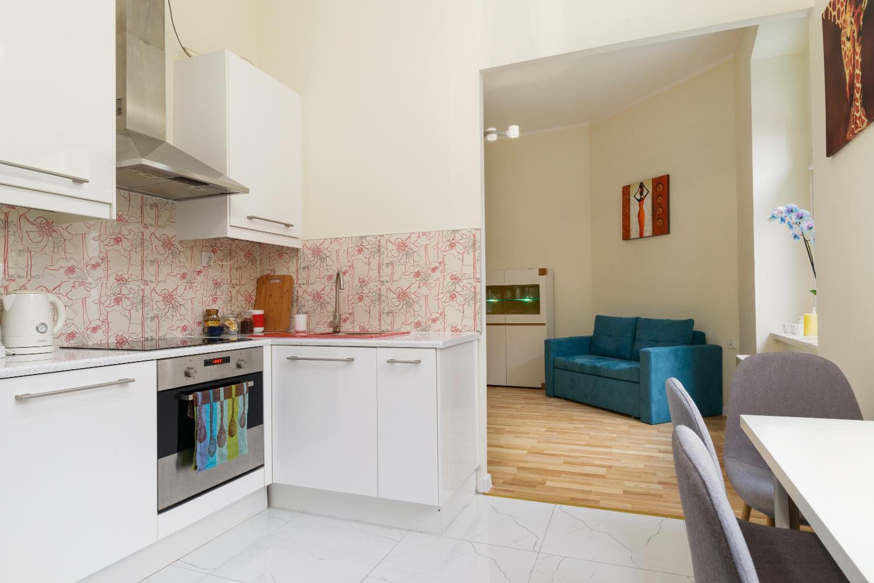 One-Bedroom Apartment - Photo 7