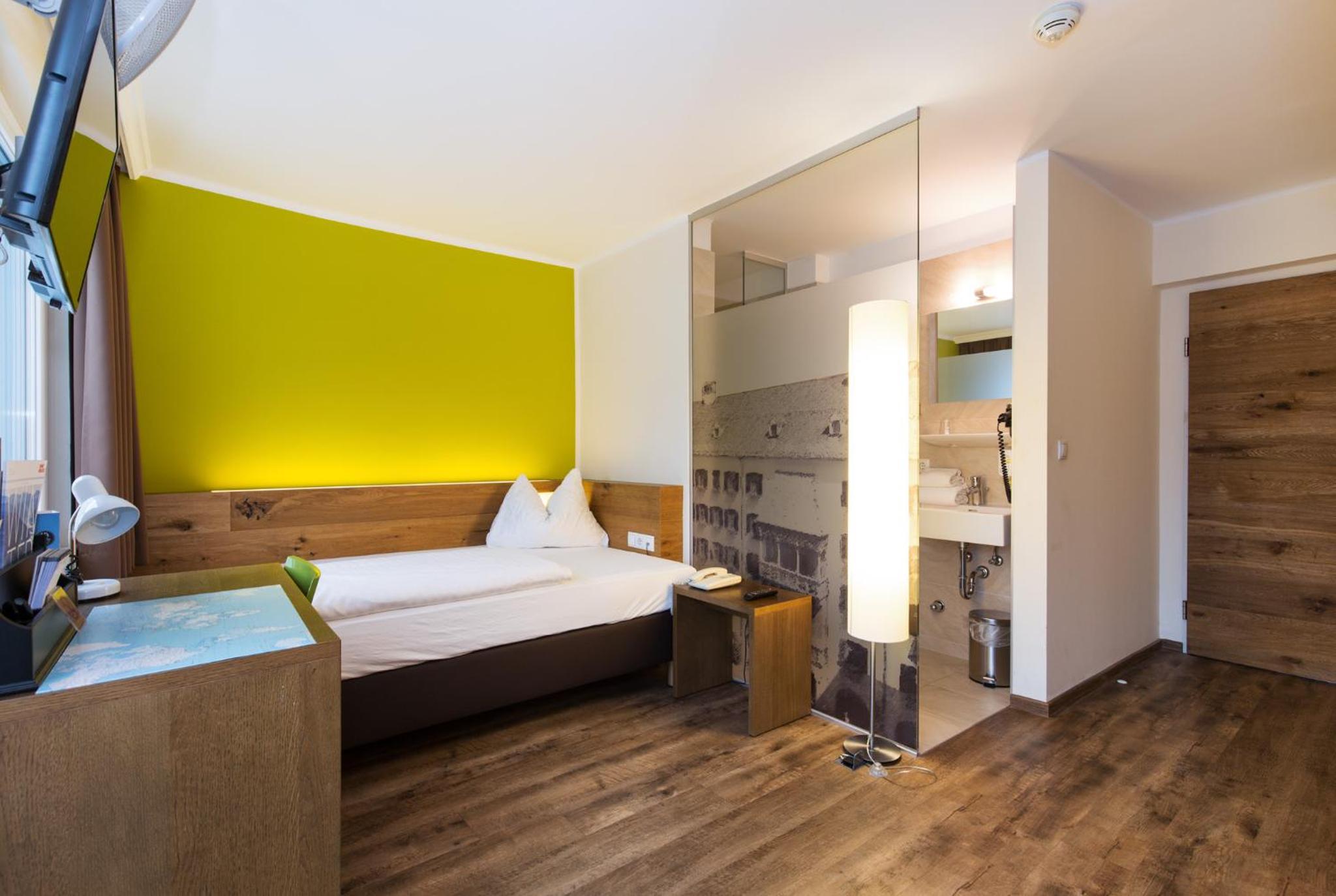 Single Room