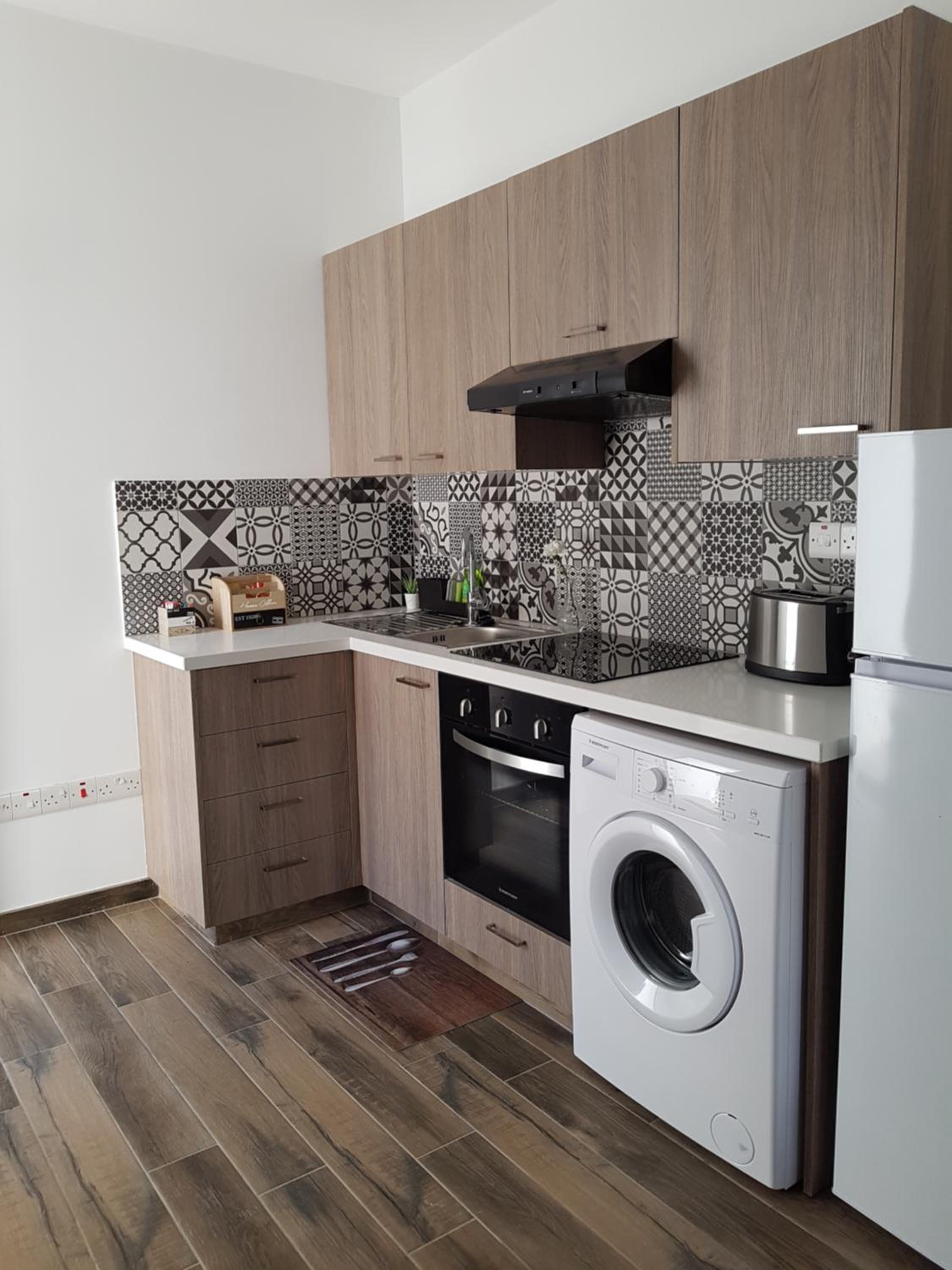Two-Bedroom Apartment - Photo 9