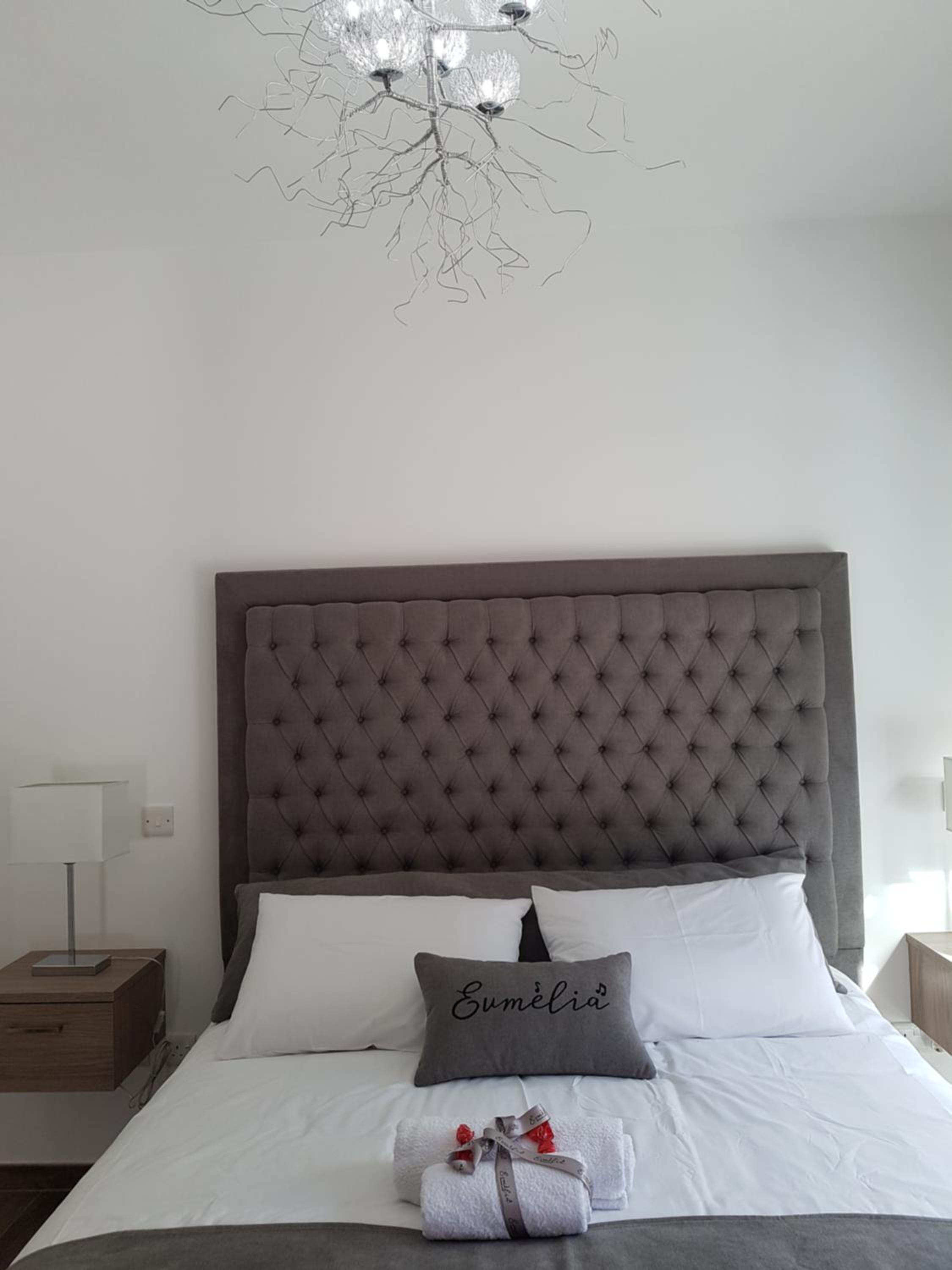 Apartment with Mountain View - Photo 18