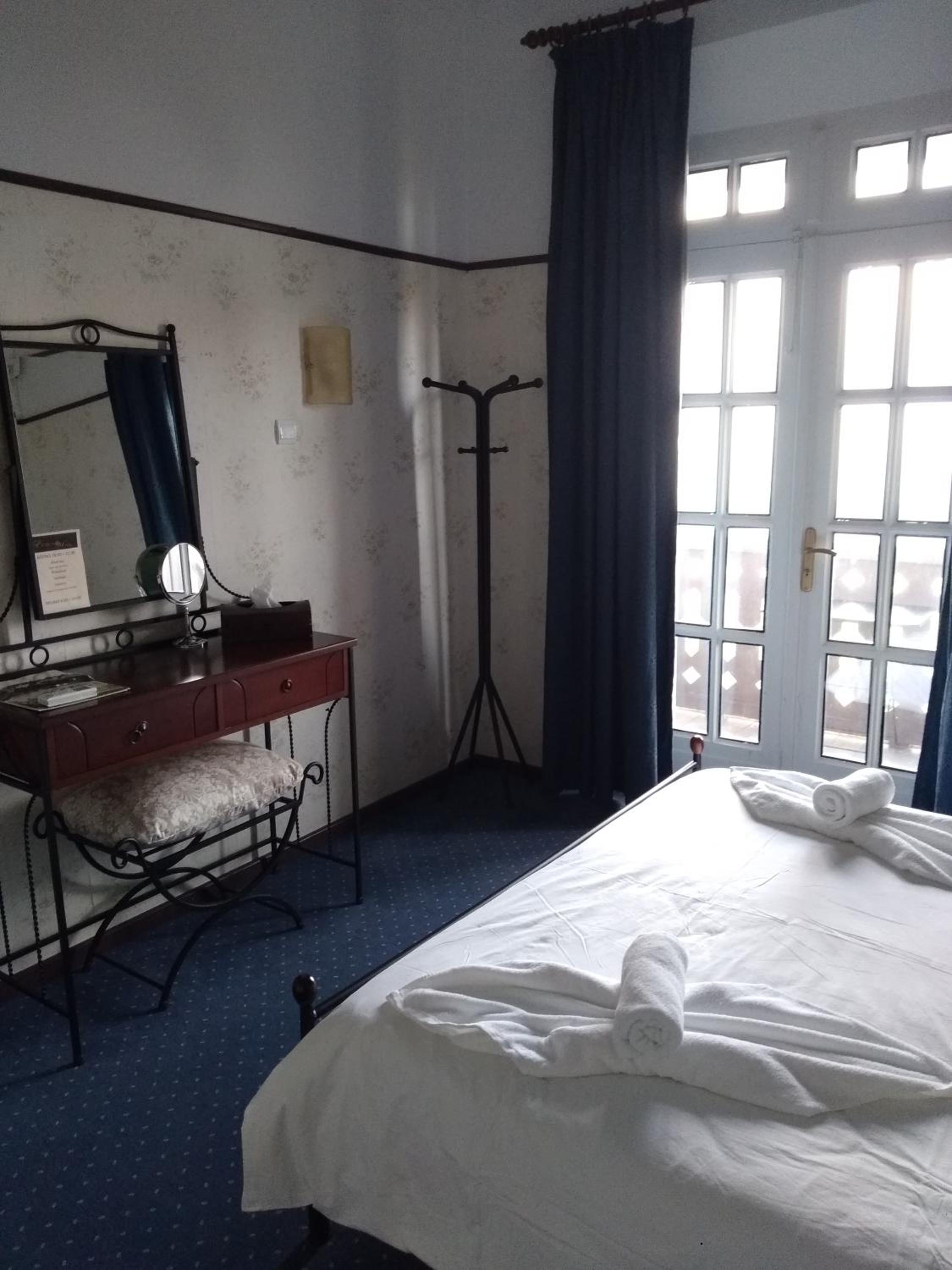 Double Or Twin Room photo 1