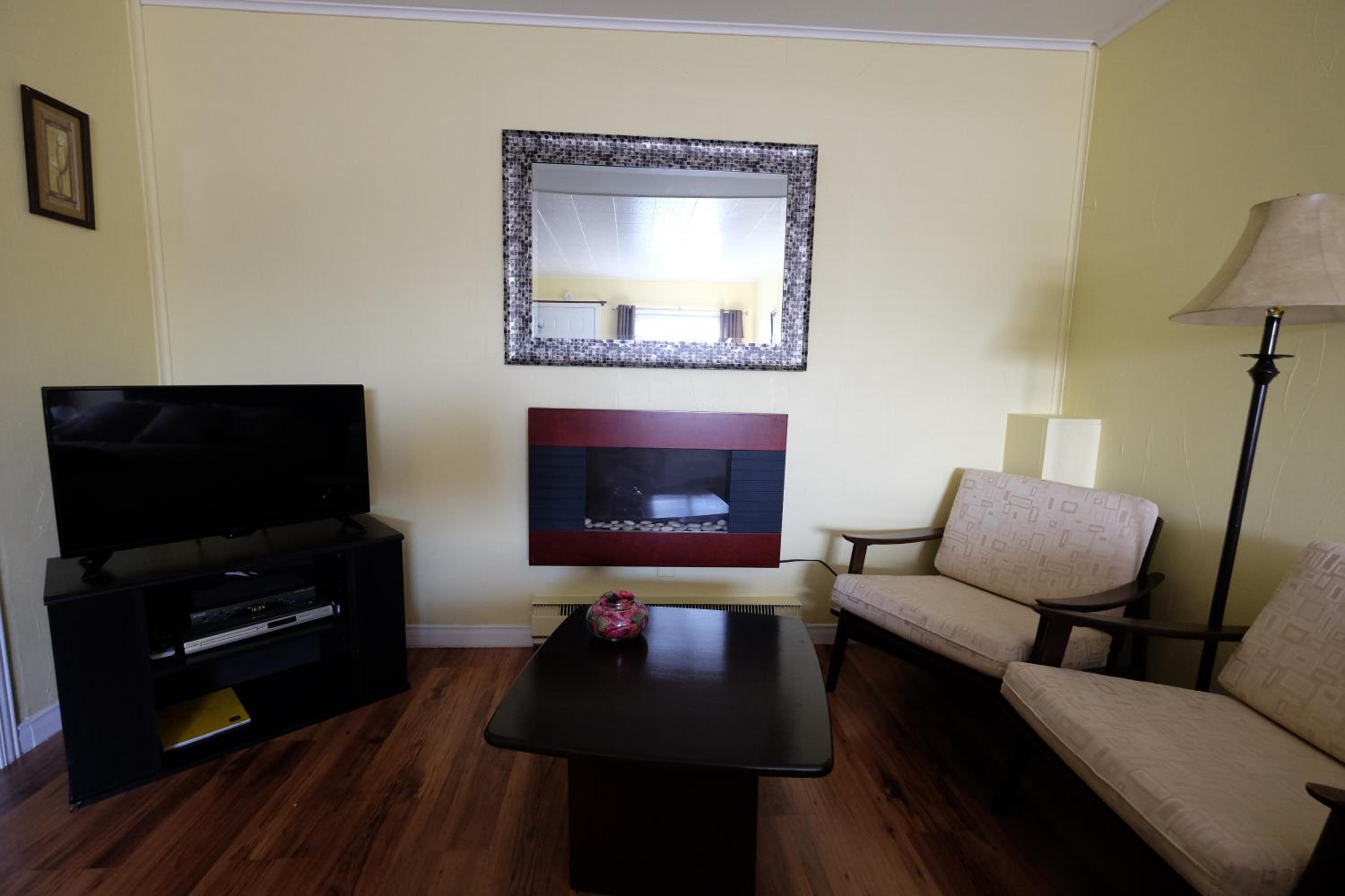Standard Double Room - Photo 5