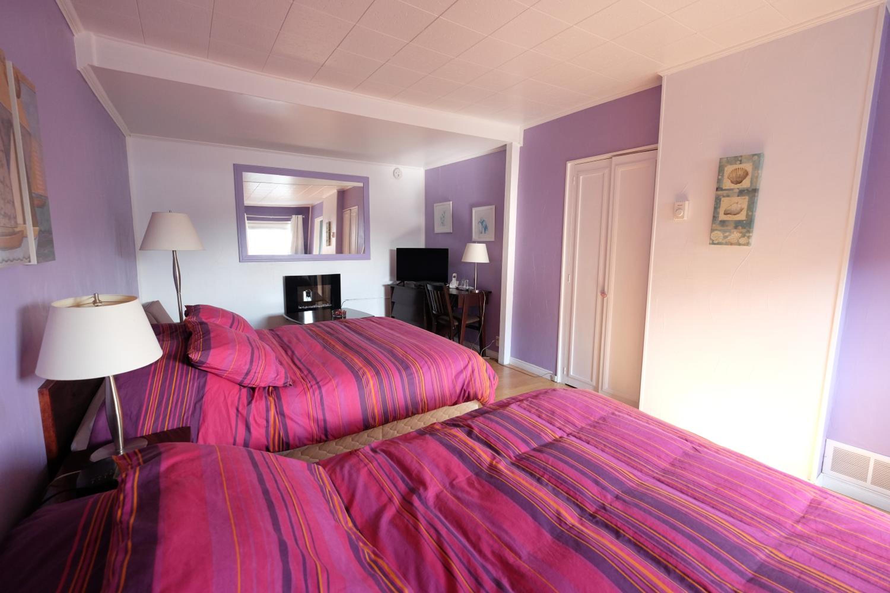 Standard Double Room - Photo 10
