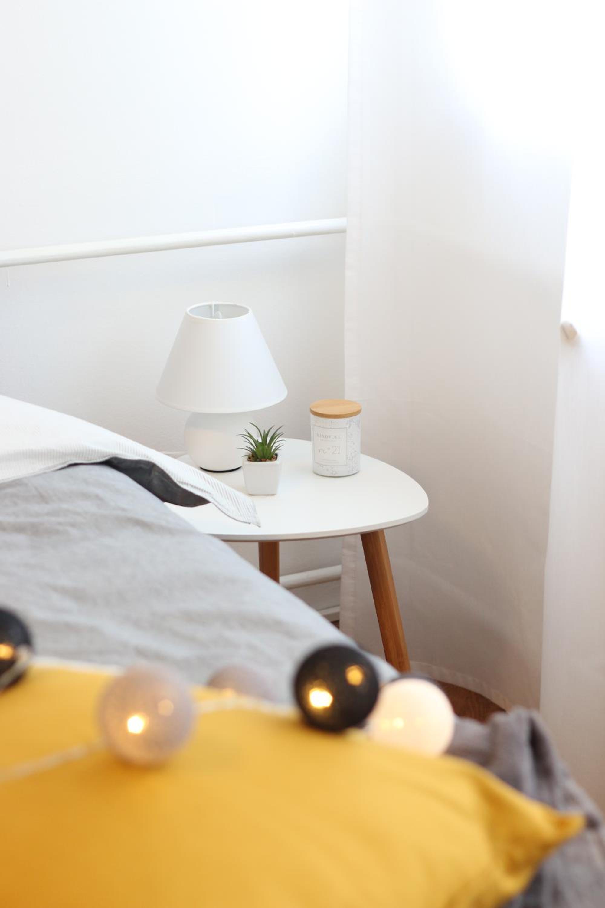 Studio Apartment - Photo 1