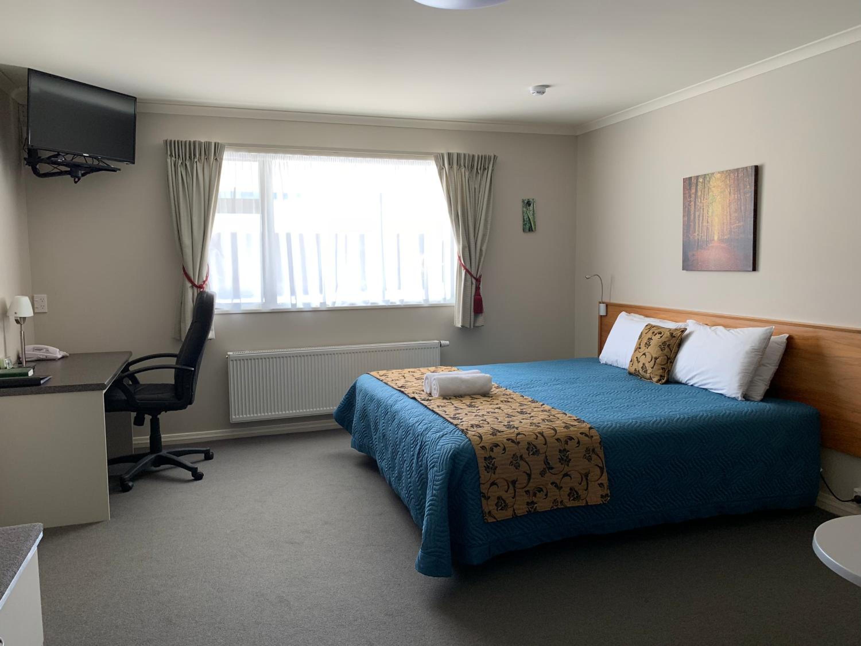 Super King Suite - Photo 1