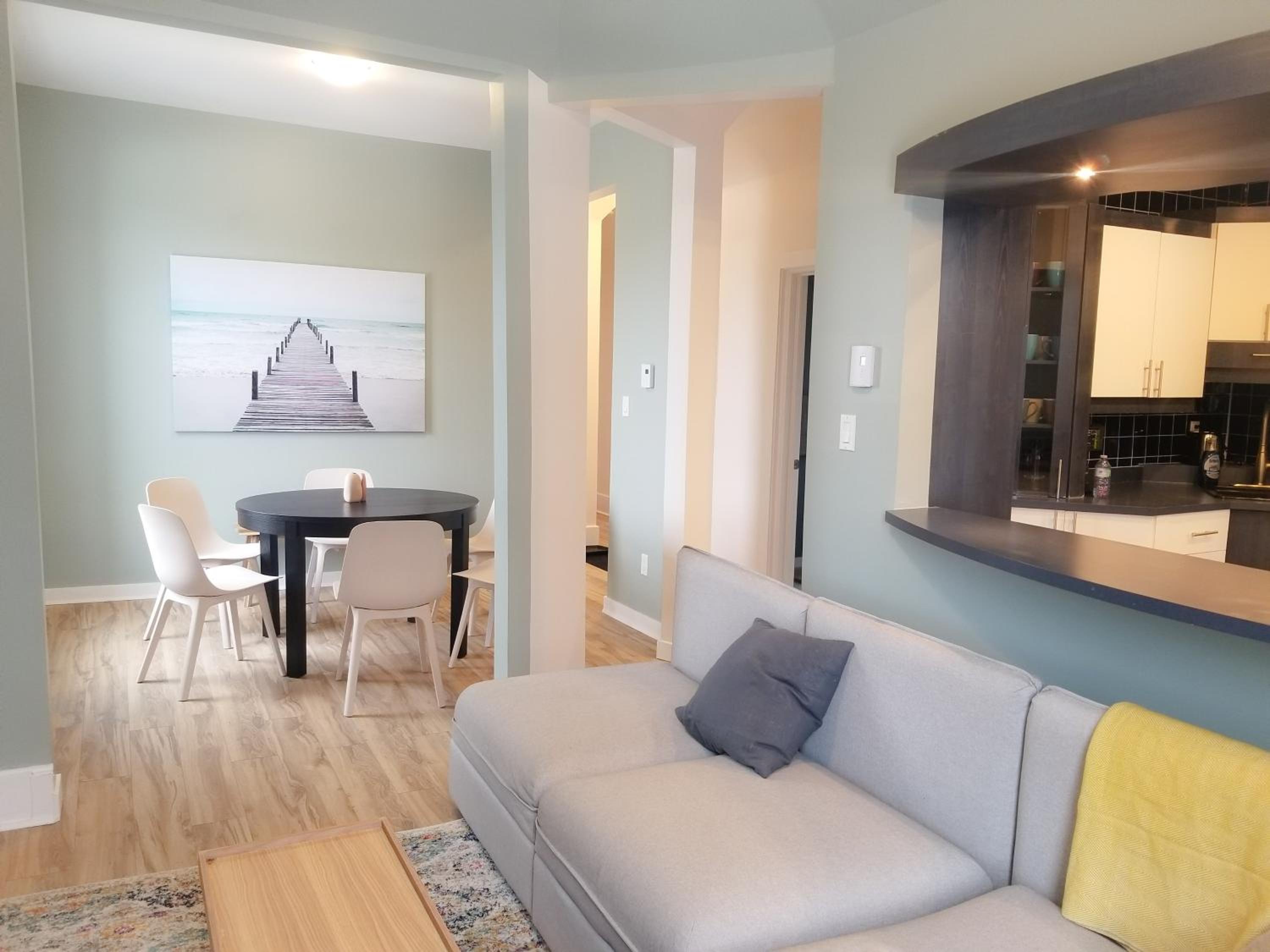 Apartment - Split Level photo 3