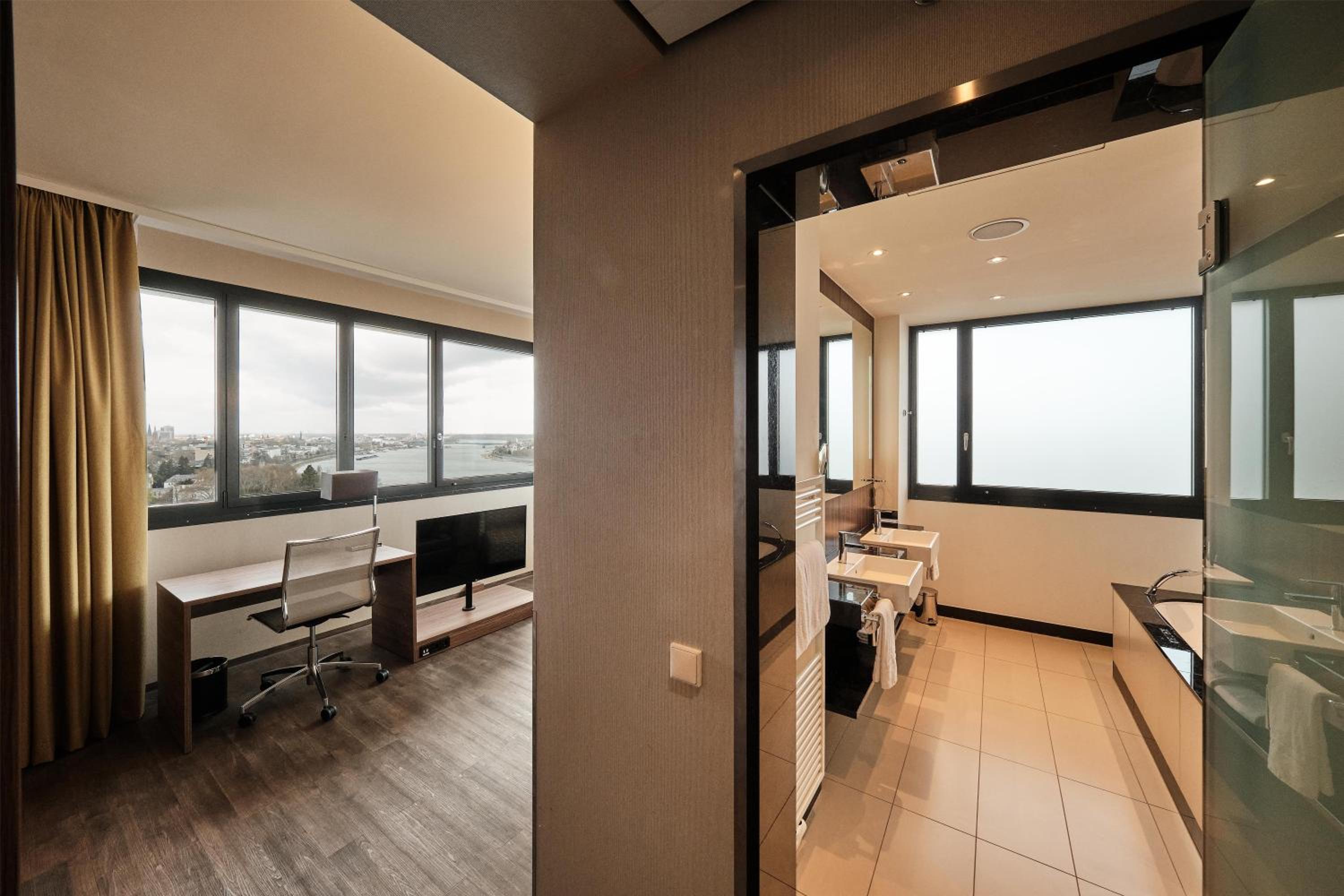 Junior Suite with River View