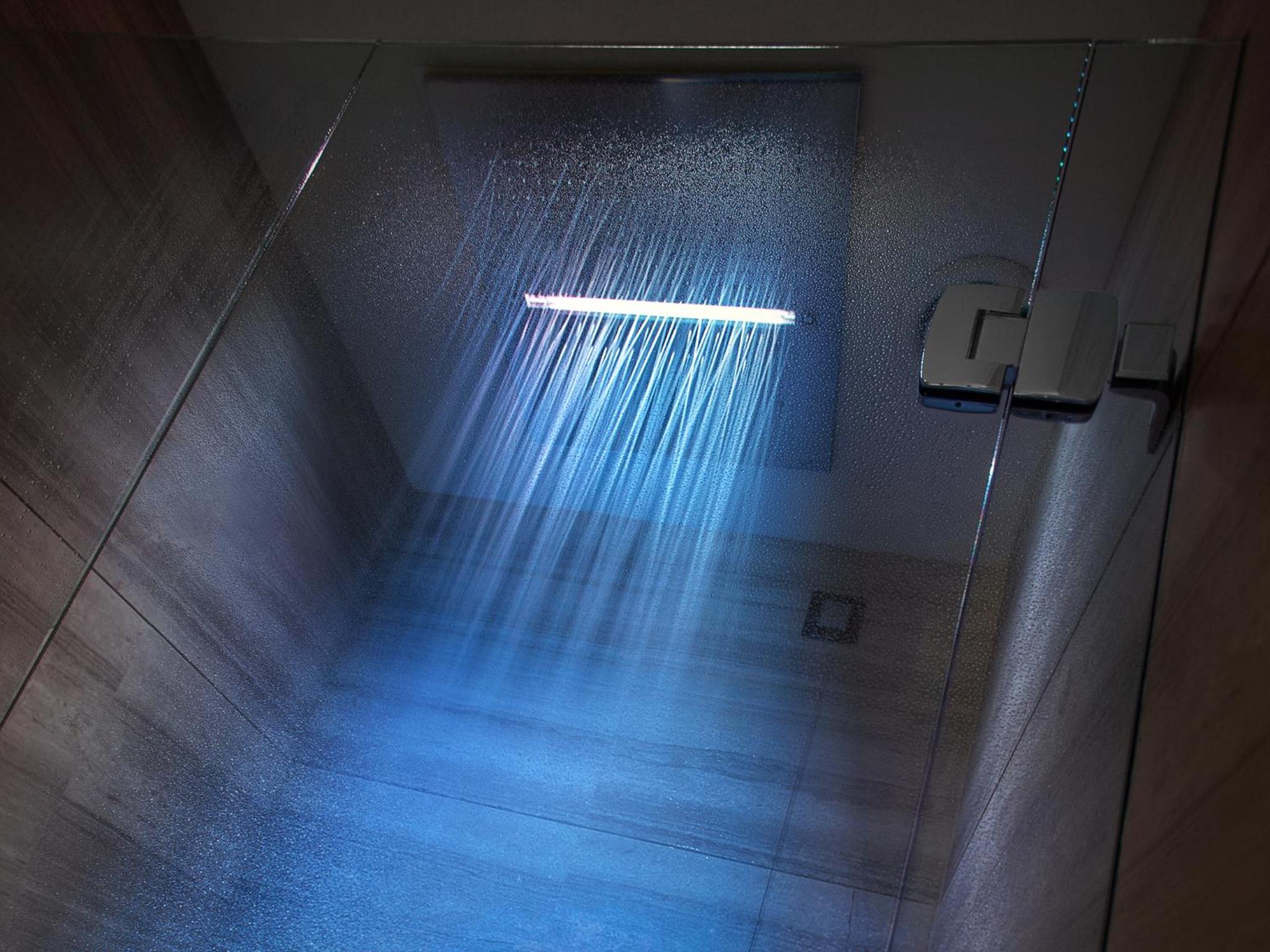 Executive Double Room with Turkish Bath and Spa Bath thumbnail 5