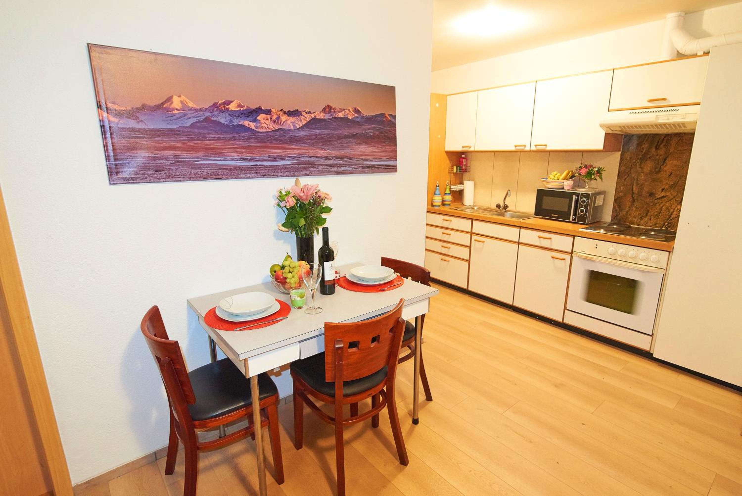 Apartment - Photo 11