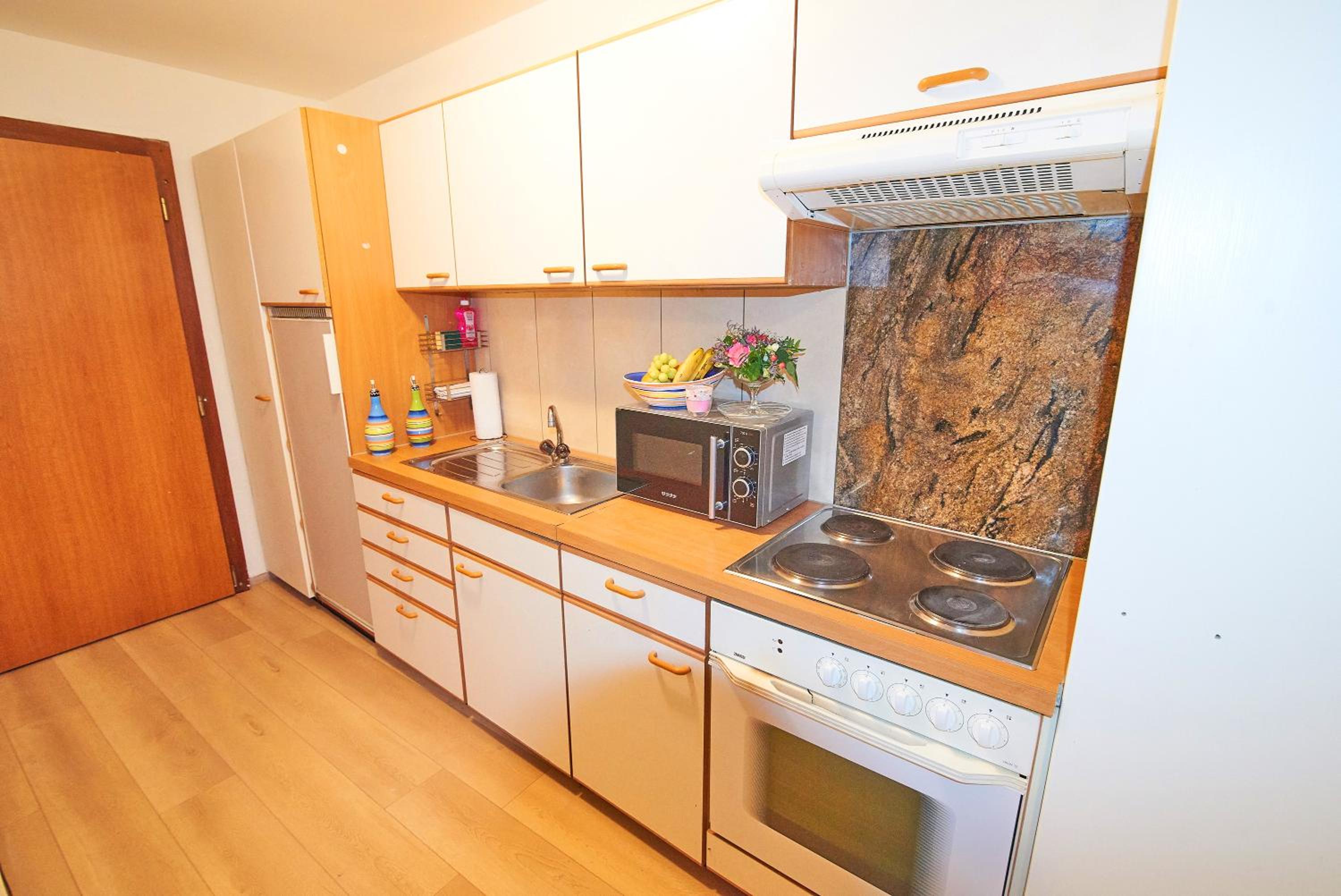 Apartment - Photo 9