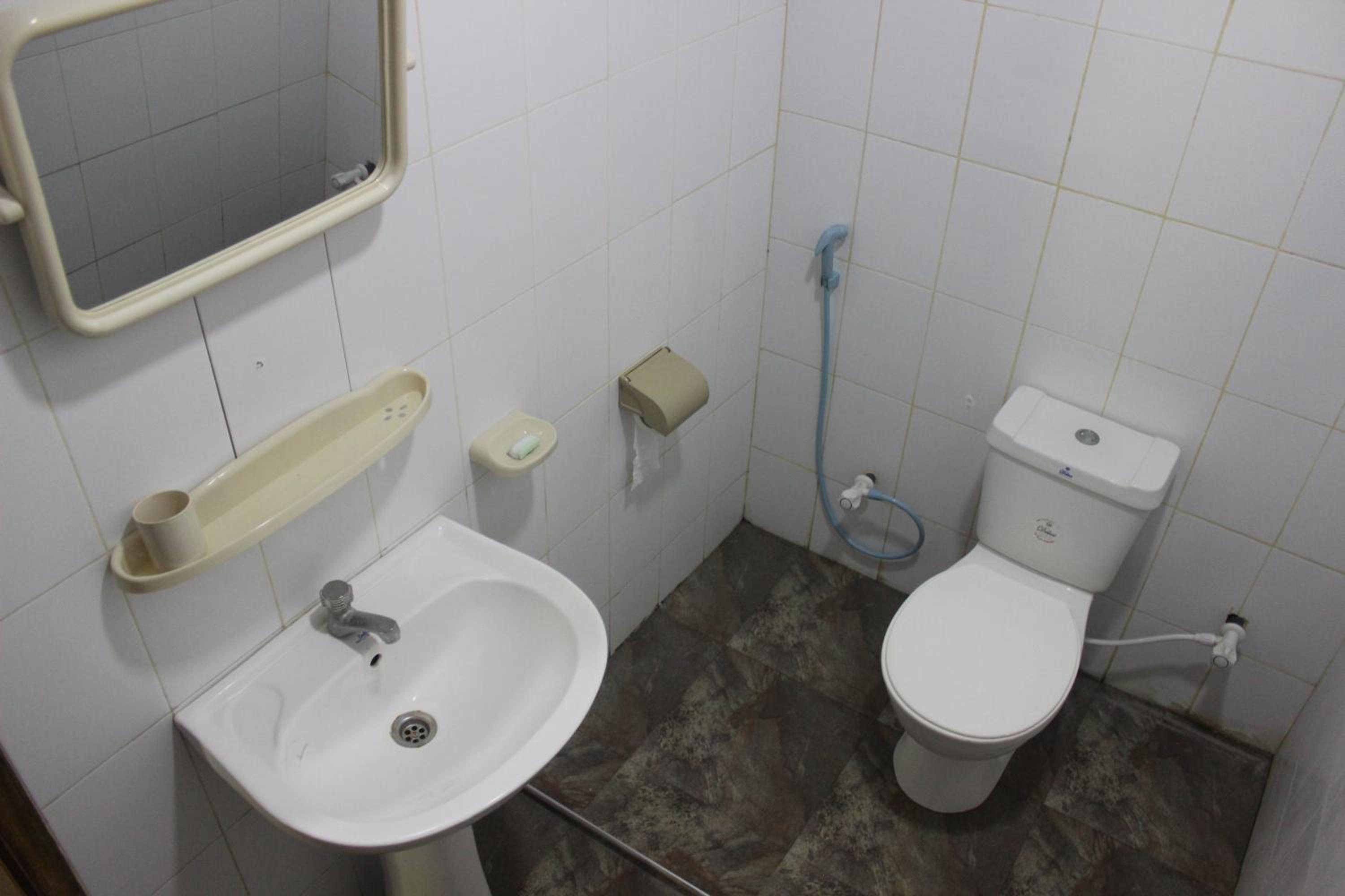 Standard King Room photo 3