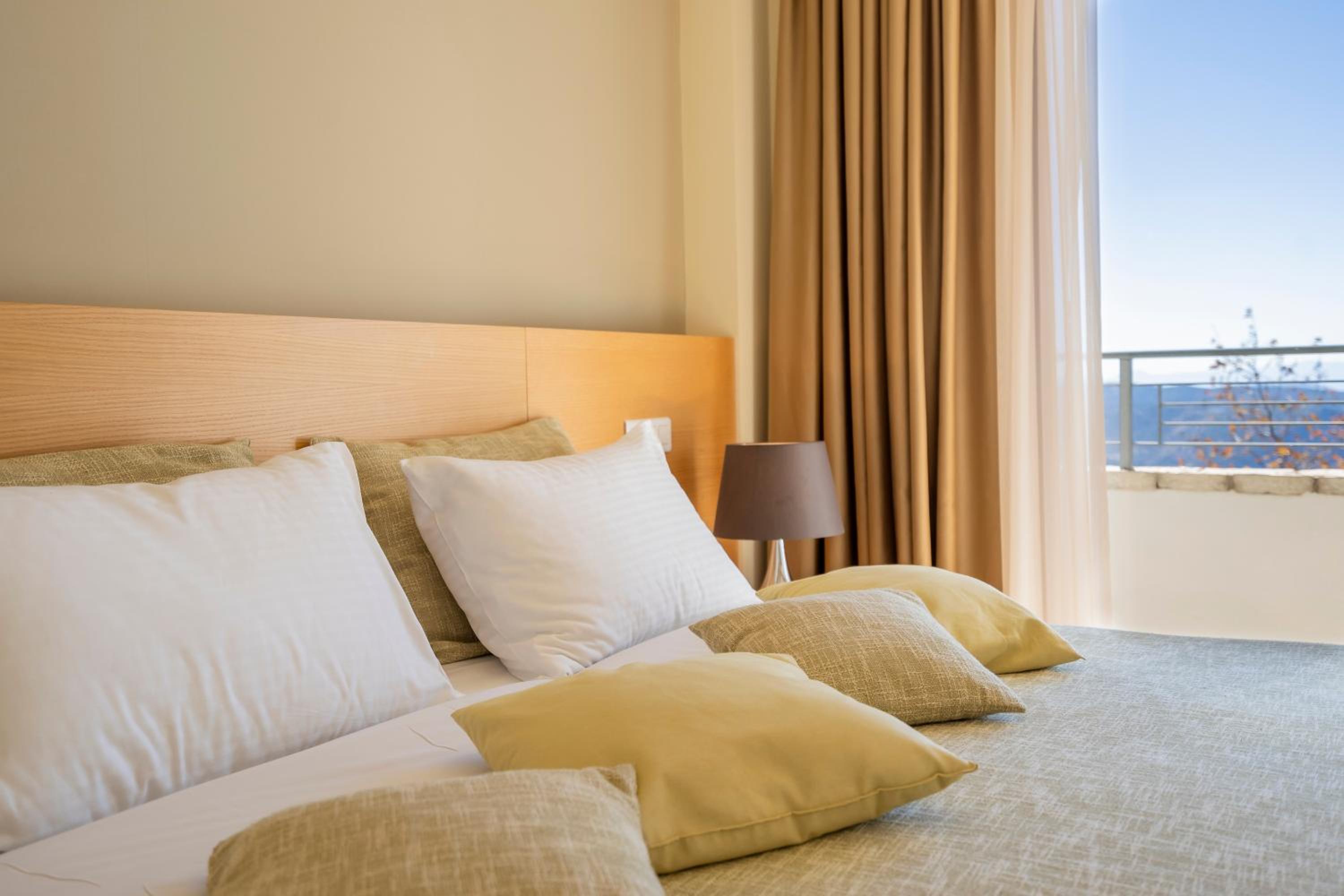 Executive Family Suite - Photo 1