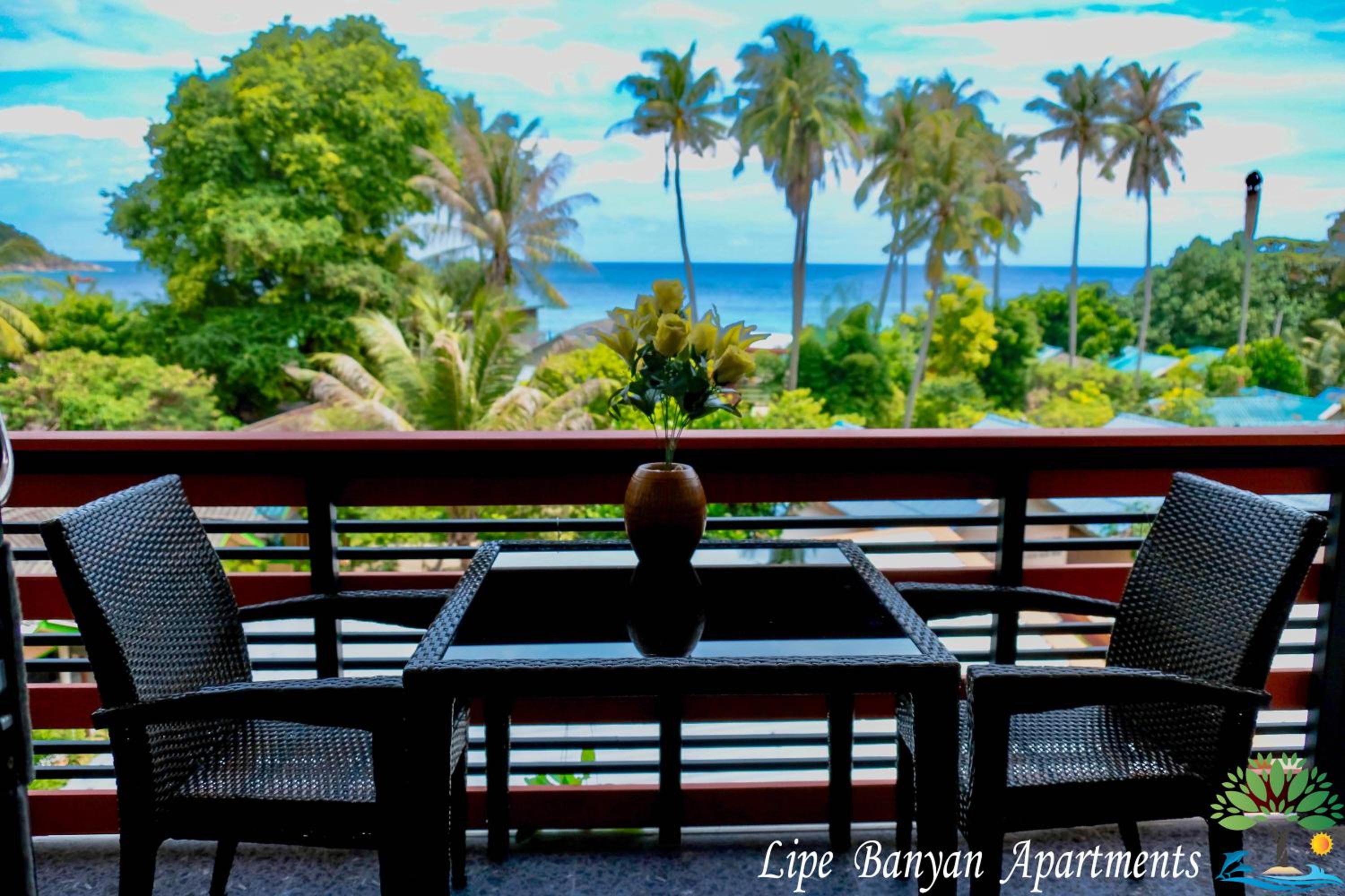 Studio with Balcony and Sea View - Photo 9