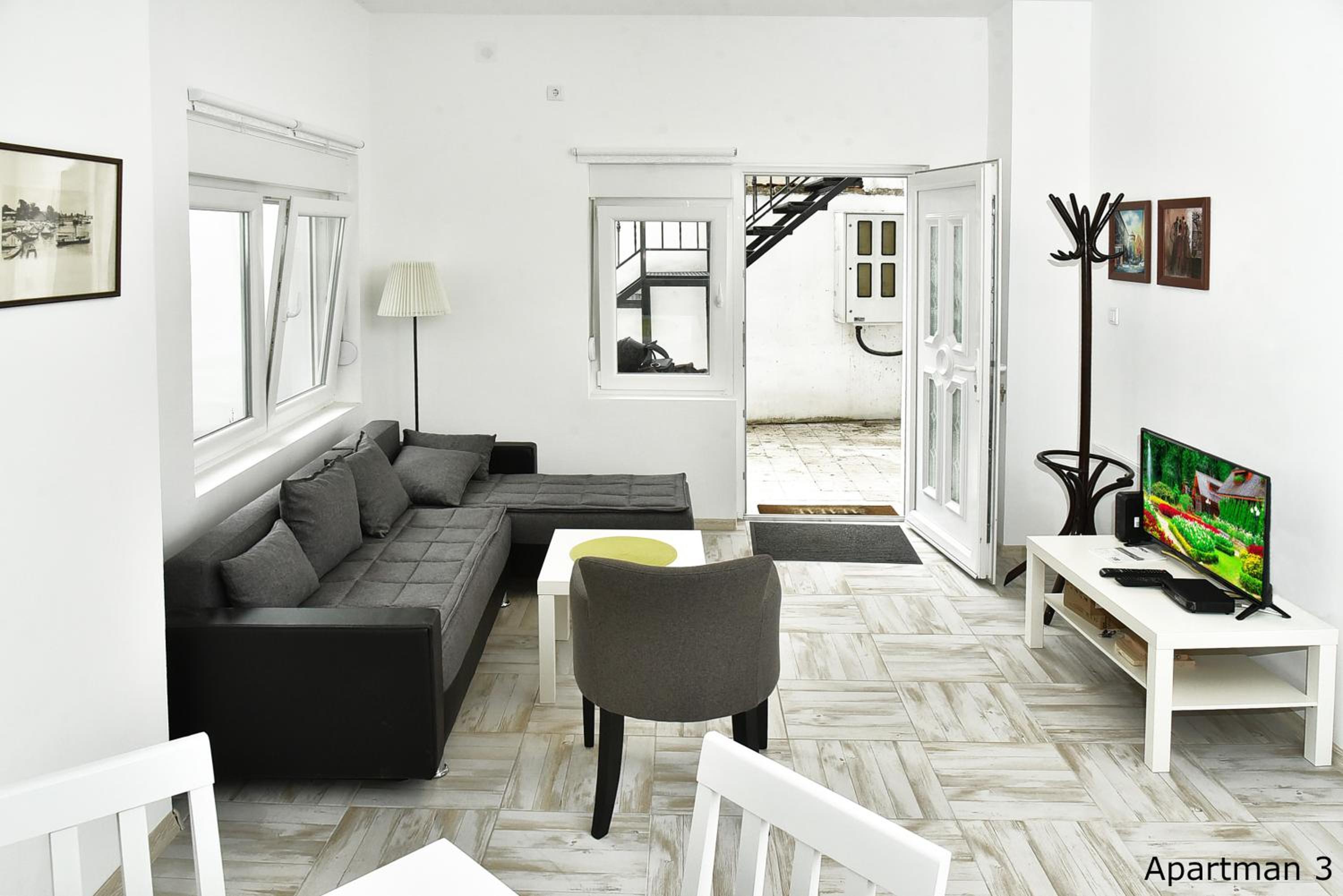 Apartment - Ground Floor photo 1