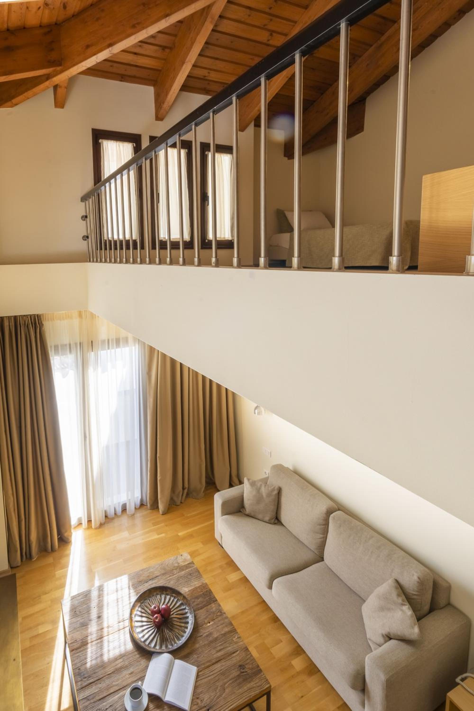Executive Family Suite - Photo 32